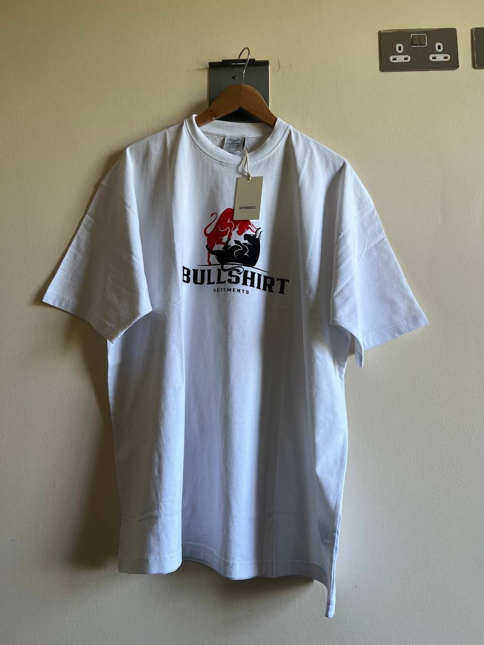 Vetements Vetements bullshirt T-Shirt Size US XS / EU 42 / 0 - 1 Thumbnail