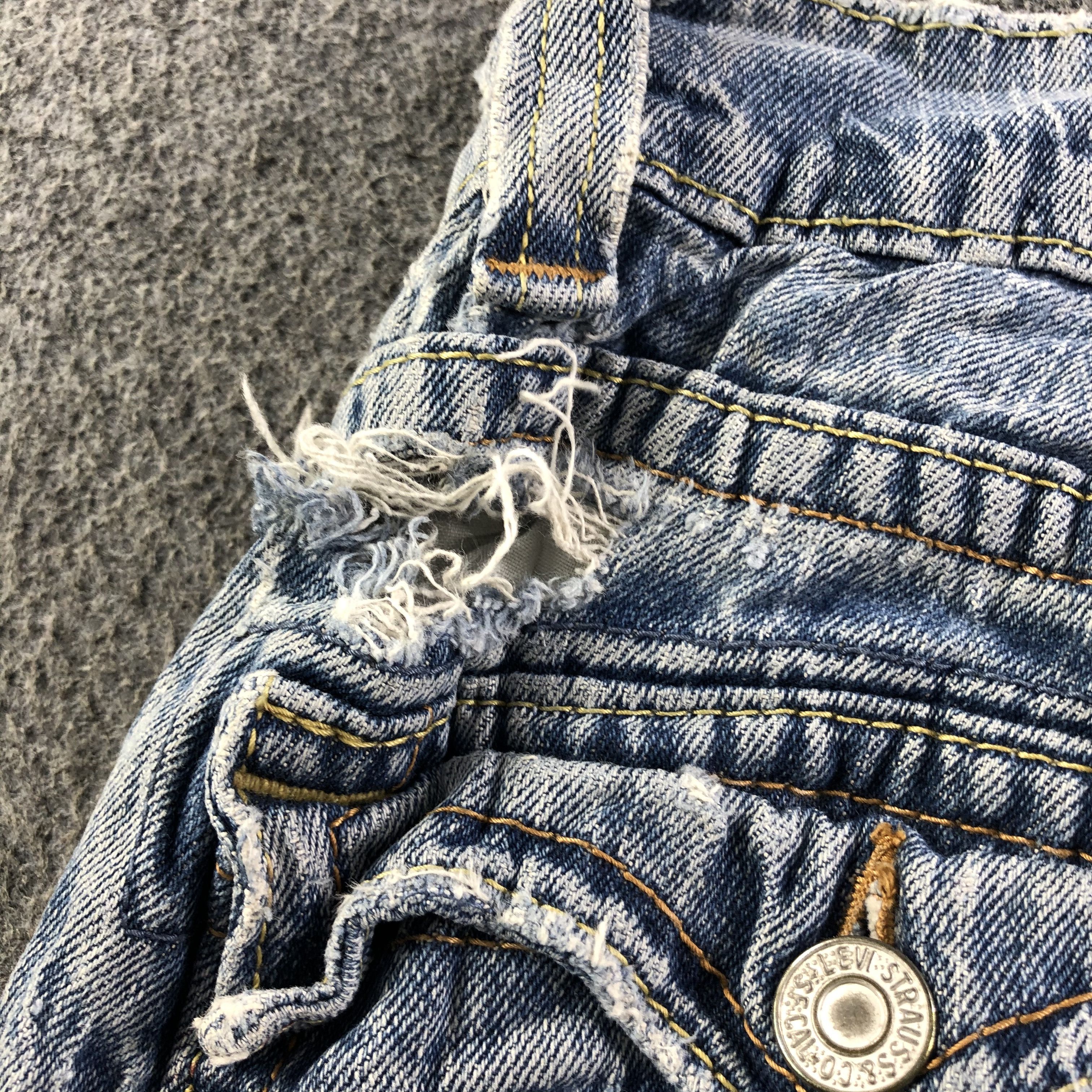 Levi's Vintage Blue Wash Levis 542 Jeans-J3227 Size US 32 / EU 48 - 10 Thumbnail