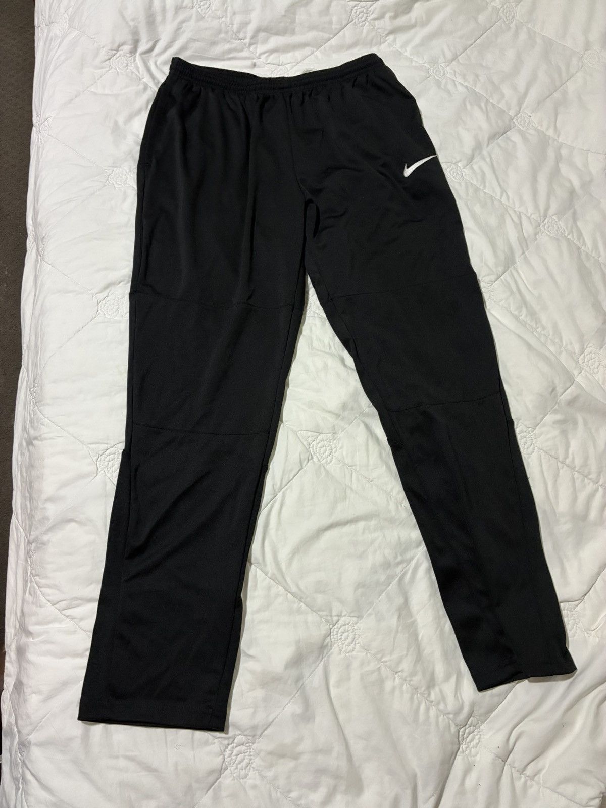 Nike Nike Dri-FIT Black Trackpants Mens Size Large Gym Joggers Size US 33 - 1 Thumbnail