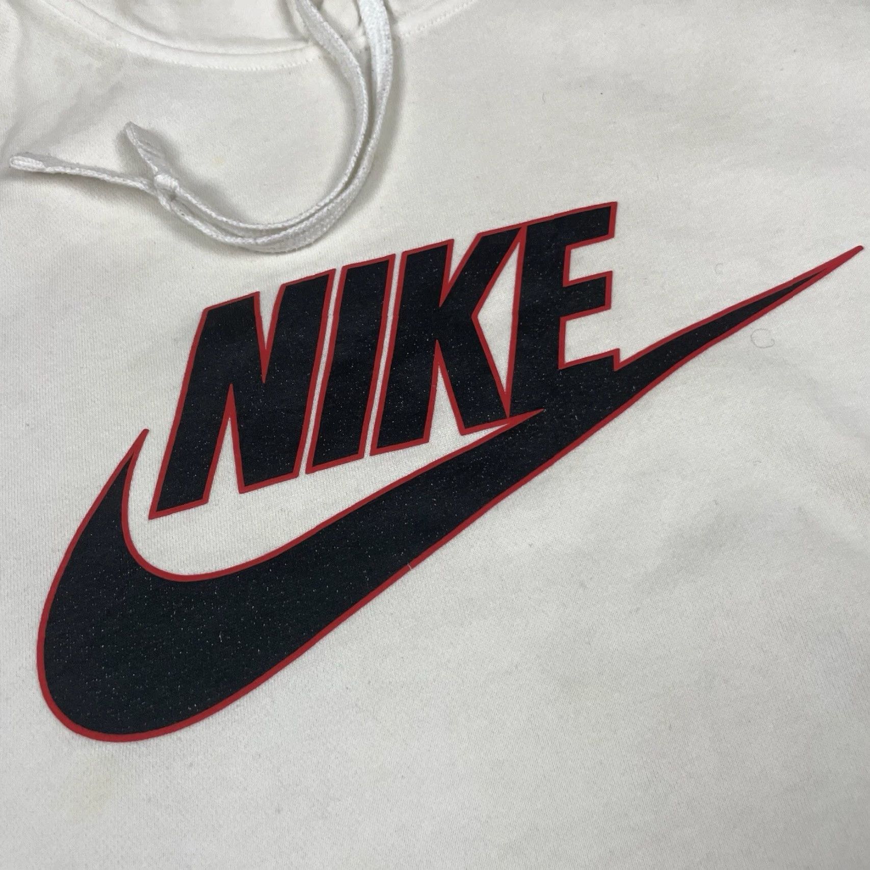 Nike VINTAGE Nike Sweatshirt Mens Sweatshirt L White Distressed Crew Neck Swoosh Logo Hoodie Size US L / EU 52-54 / 3 - 3 Thumbnail