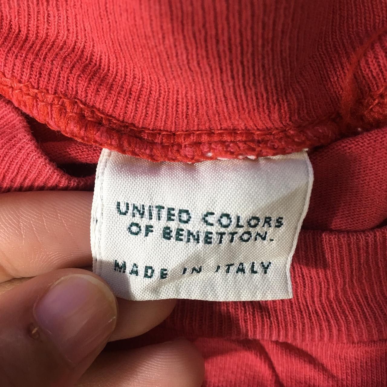 United Colors Of Benetton Vtg UNITED COLORS BENETTON Made In Italy Tee Shirt Red Size US S / EU 44-46 / 1 - 3 Thumbnail