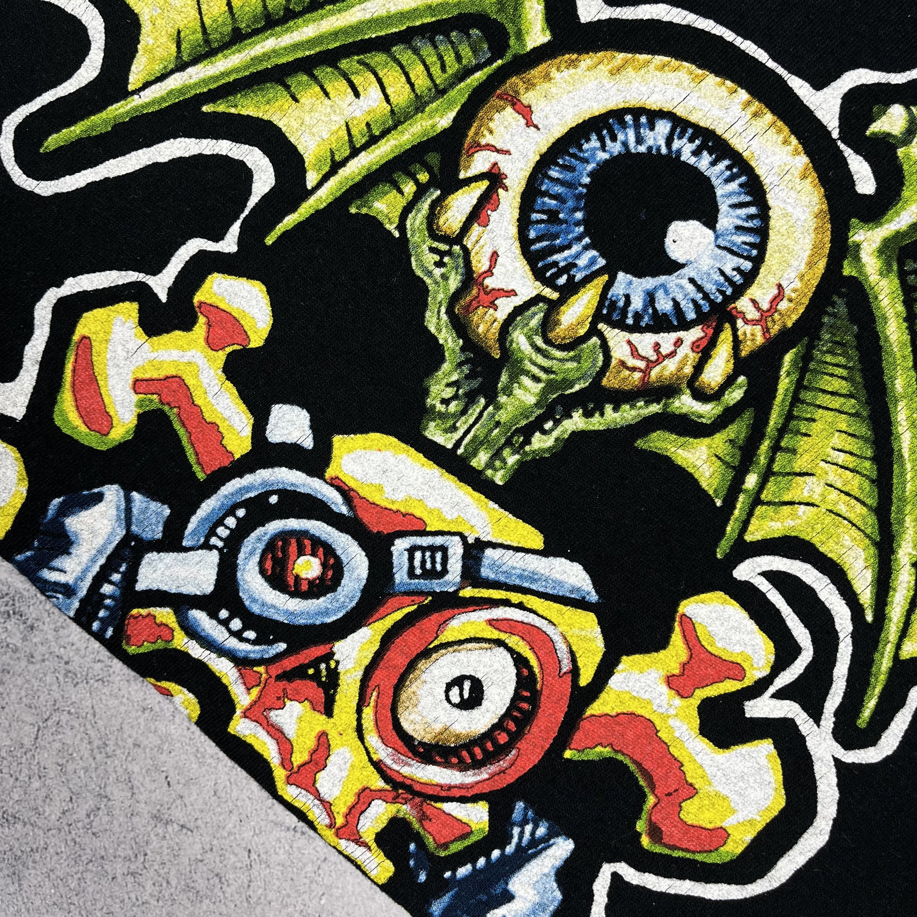 Band Tees Vintage GWAR Thrash Metal Rock Band T Shirt 2000’s Size US M / EU 48-50 / 2 - 10 Thumbnail