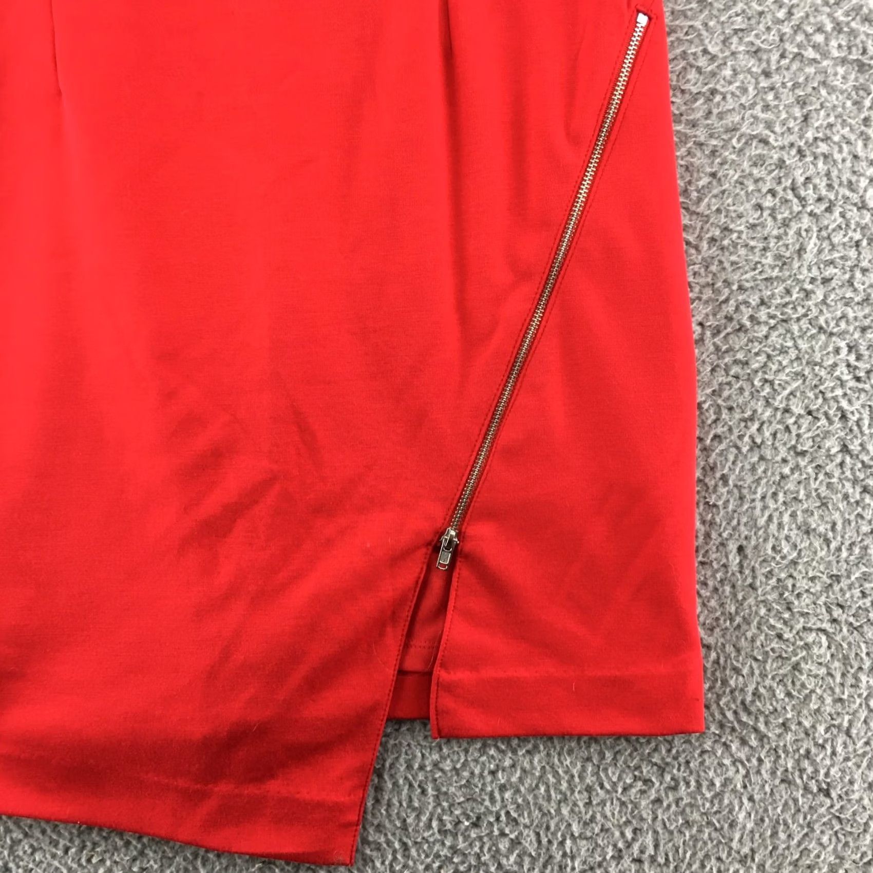 Banana Republic VINTAGE Banana Republic Sheath Dress Womens 8 Red Sleeveless Zipper Slit Round Neck Size M / US 6-8 / IT 42-44 - 6 Thumbnail