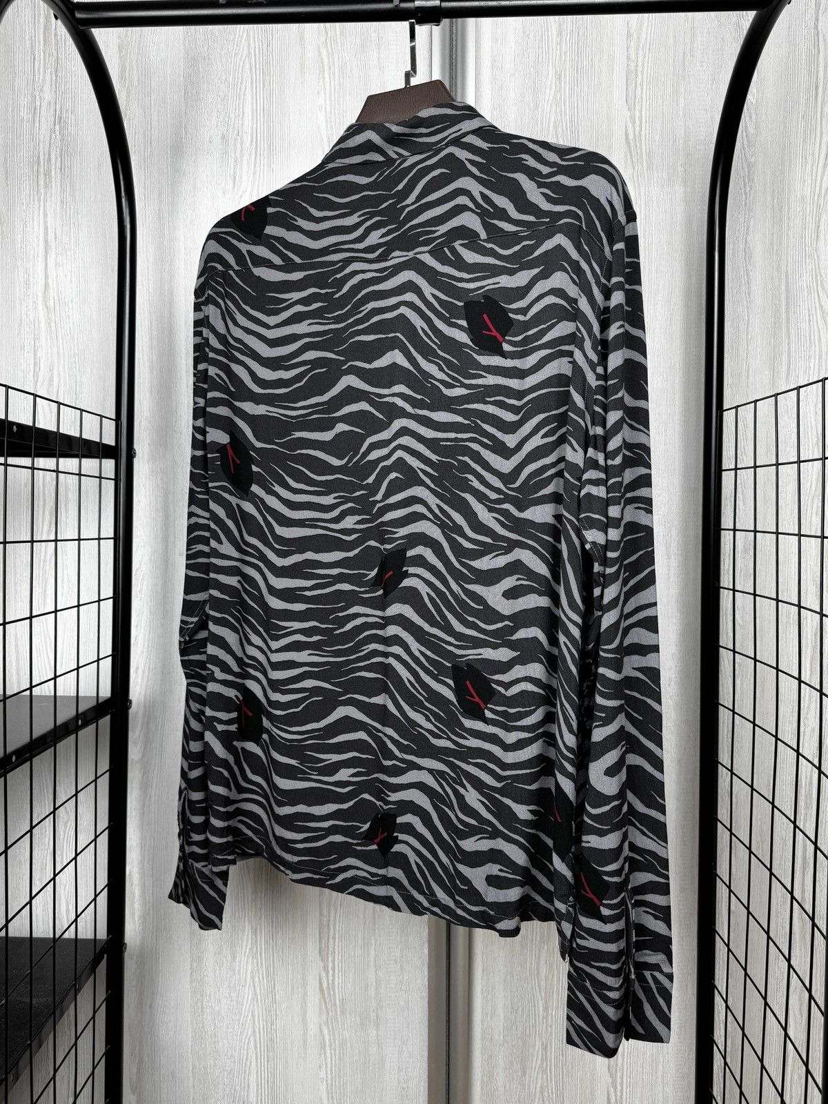 Allsaints AllSaints Lazaro LS Hawaiian shirt grey/jet black size XL Size US XL / EU 56 / 4 - 7 Thumbnail