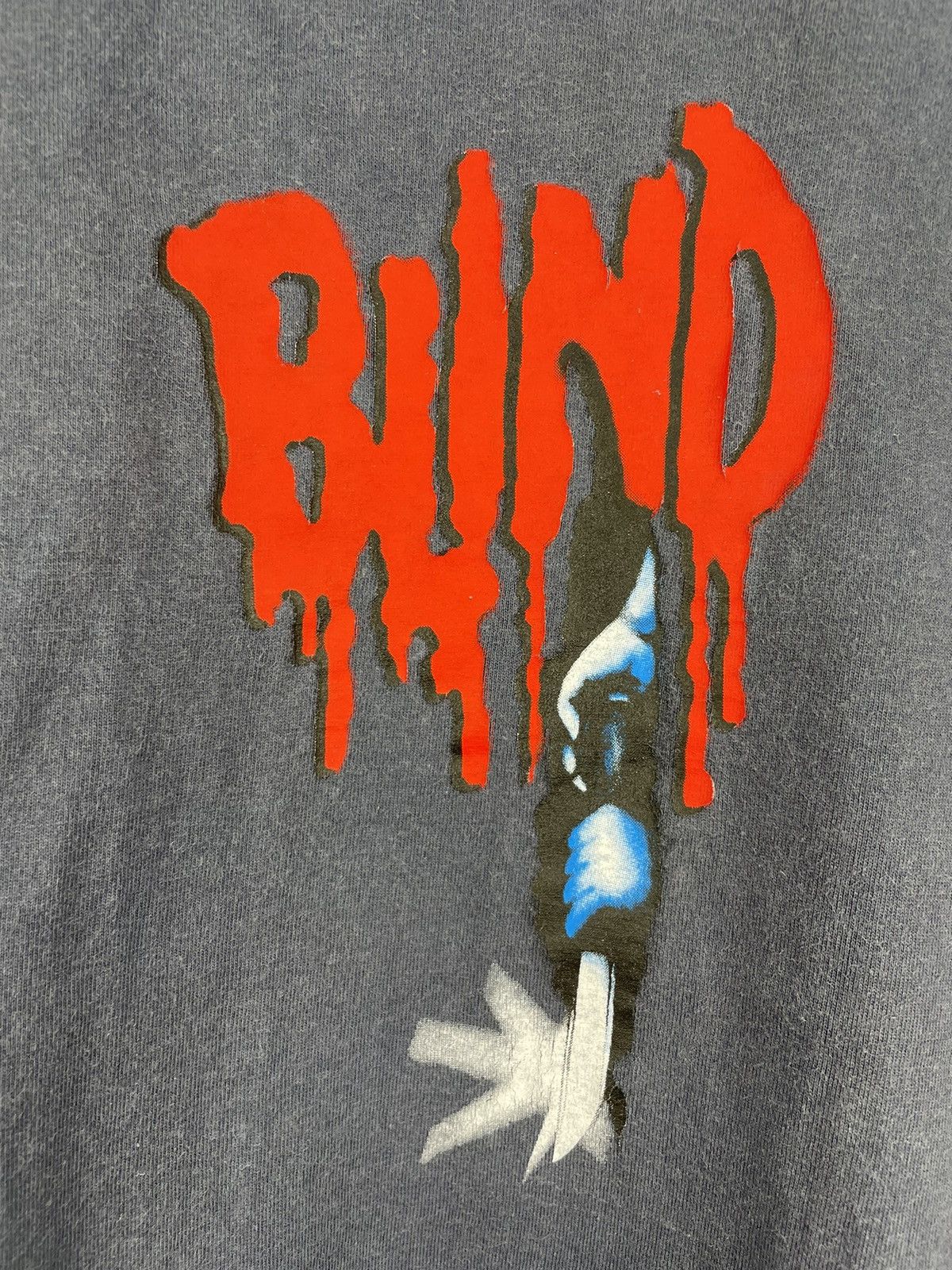 Blind Skateboards Vintage 90s Blind Skateboards t shirt Size US L / EU 52-54 / 3 - 4 Thumbnail