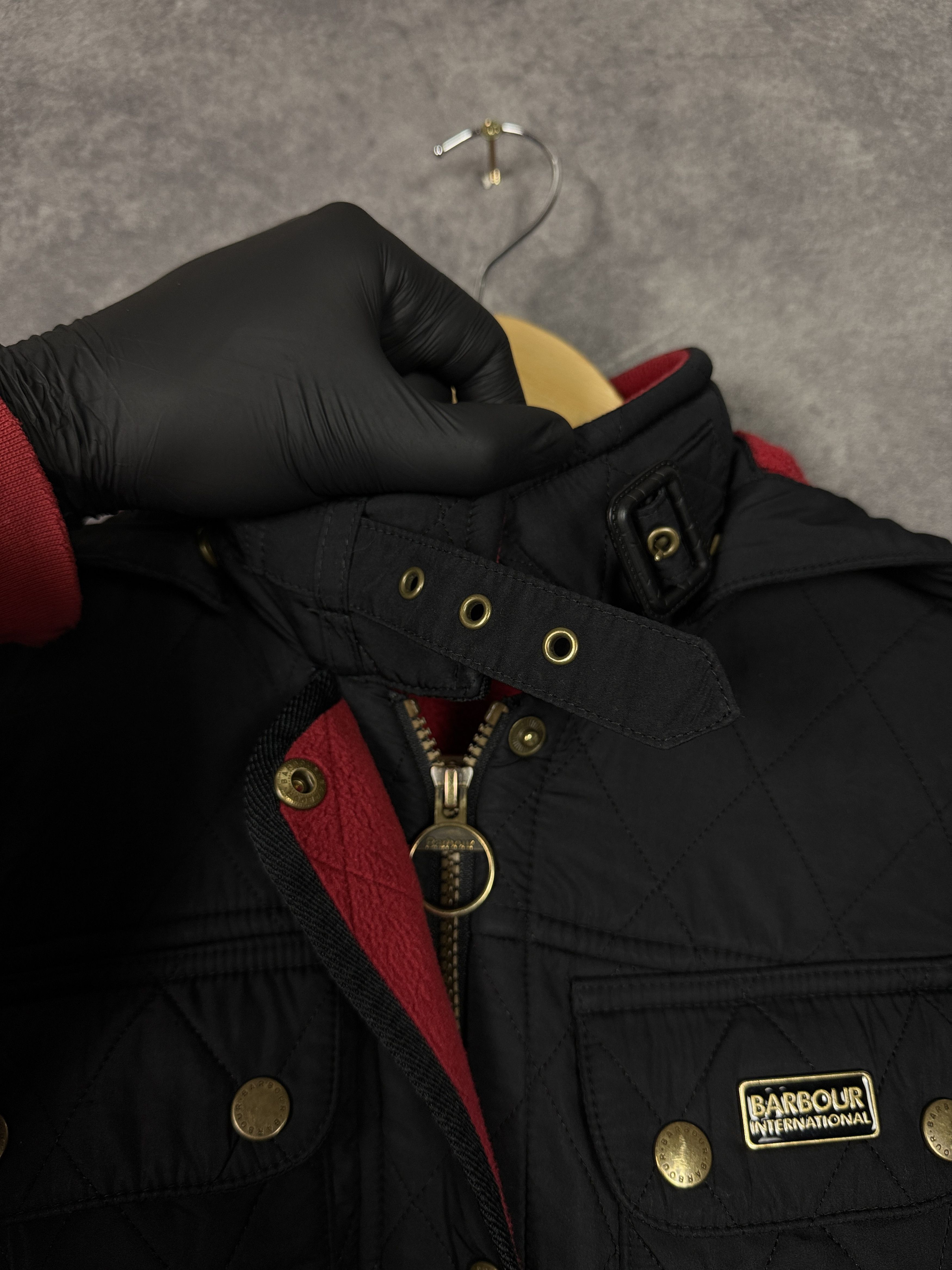 Barbour Barbour International quilted jacket with belt mini logo Size S / US 4 / IT 40 - 9 Thumbnail