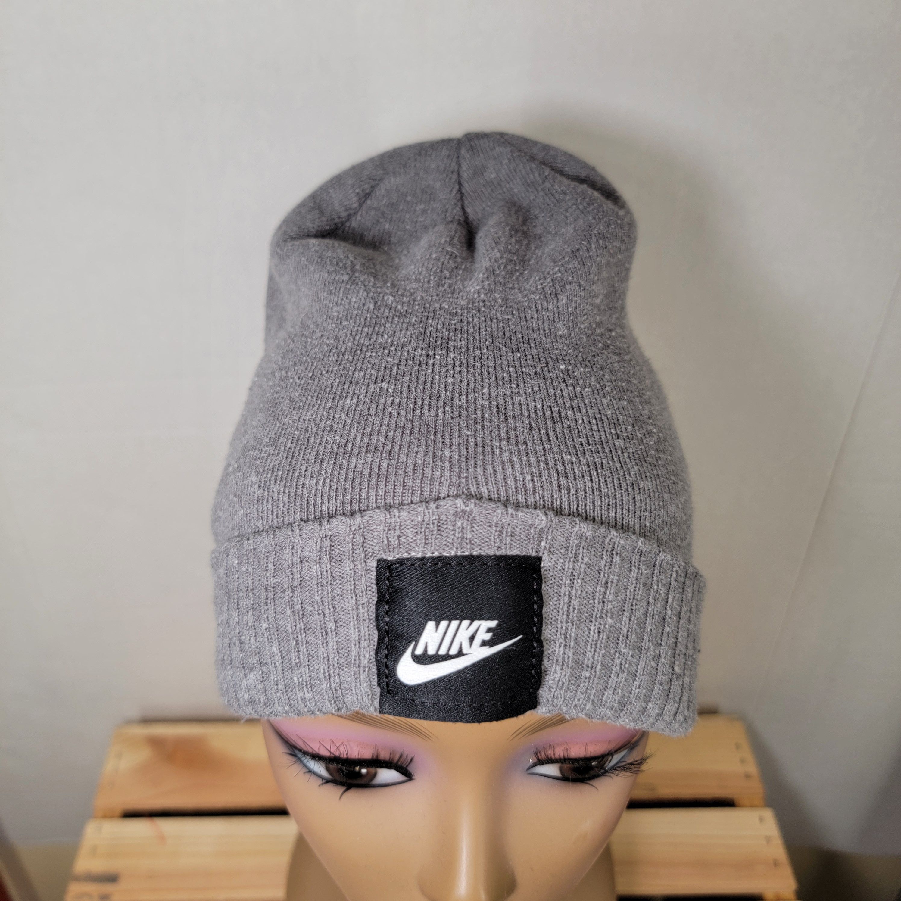 Nike Nike Grey Knit Unisex Beanie - OSFM Size ONE SIZE - 2 Thumbnail