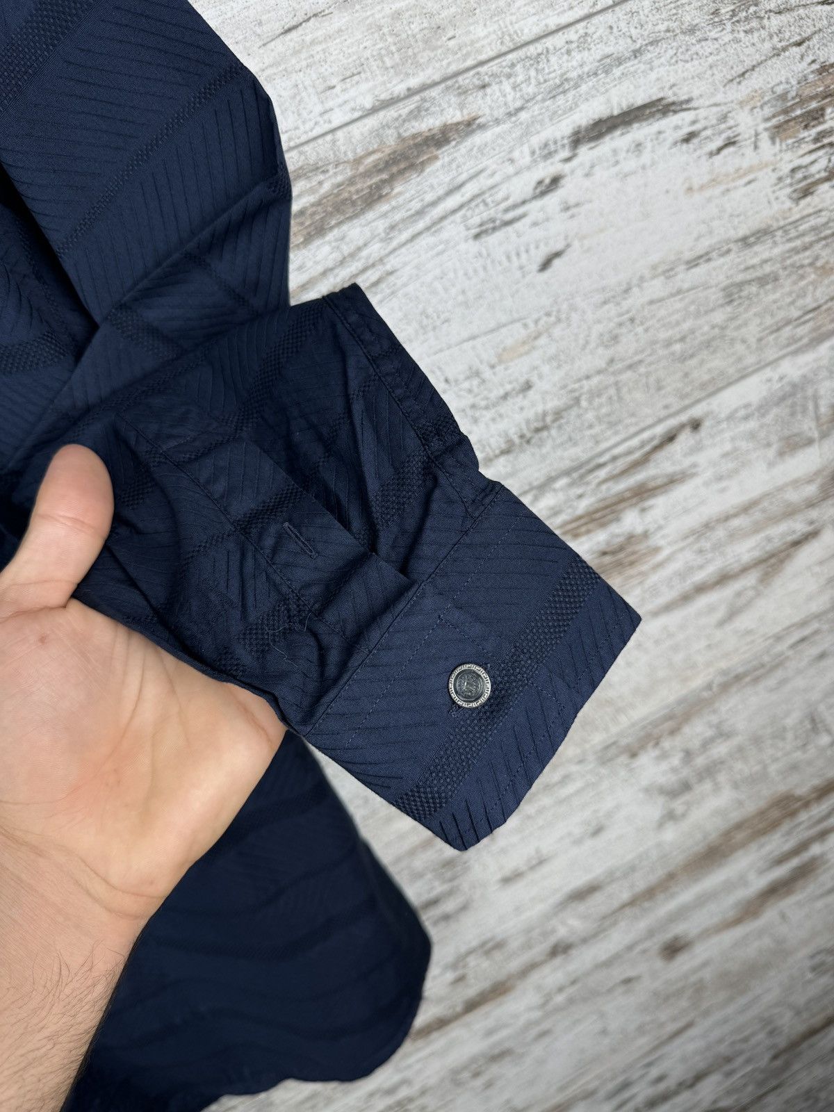 Versace Mens Vintage Versace classic v2 shirts button up luxury Size US M / EU 48-50 / 2 - 11 Thumbnail