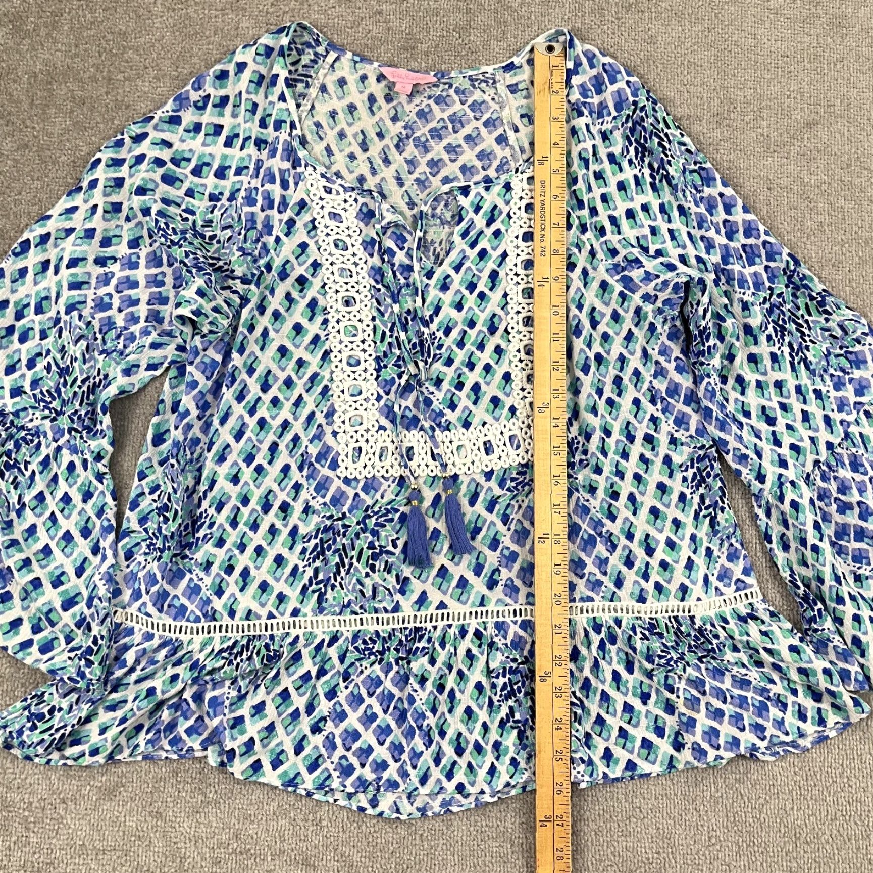 Lilly Pulitzer Lilly Pulitzer Blouse Women Medium Blue Geometric Tassel Bell Sleeve Casual Boho Size M / US 6-8 / IT 42-44 - 4 Thumbnail