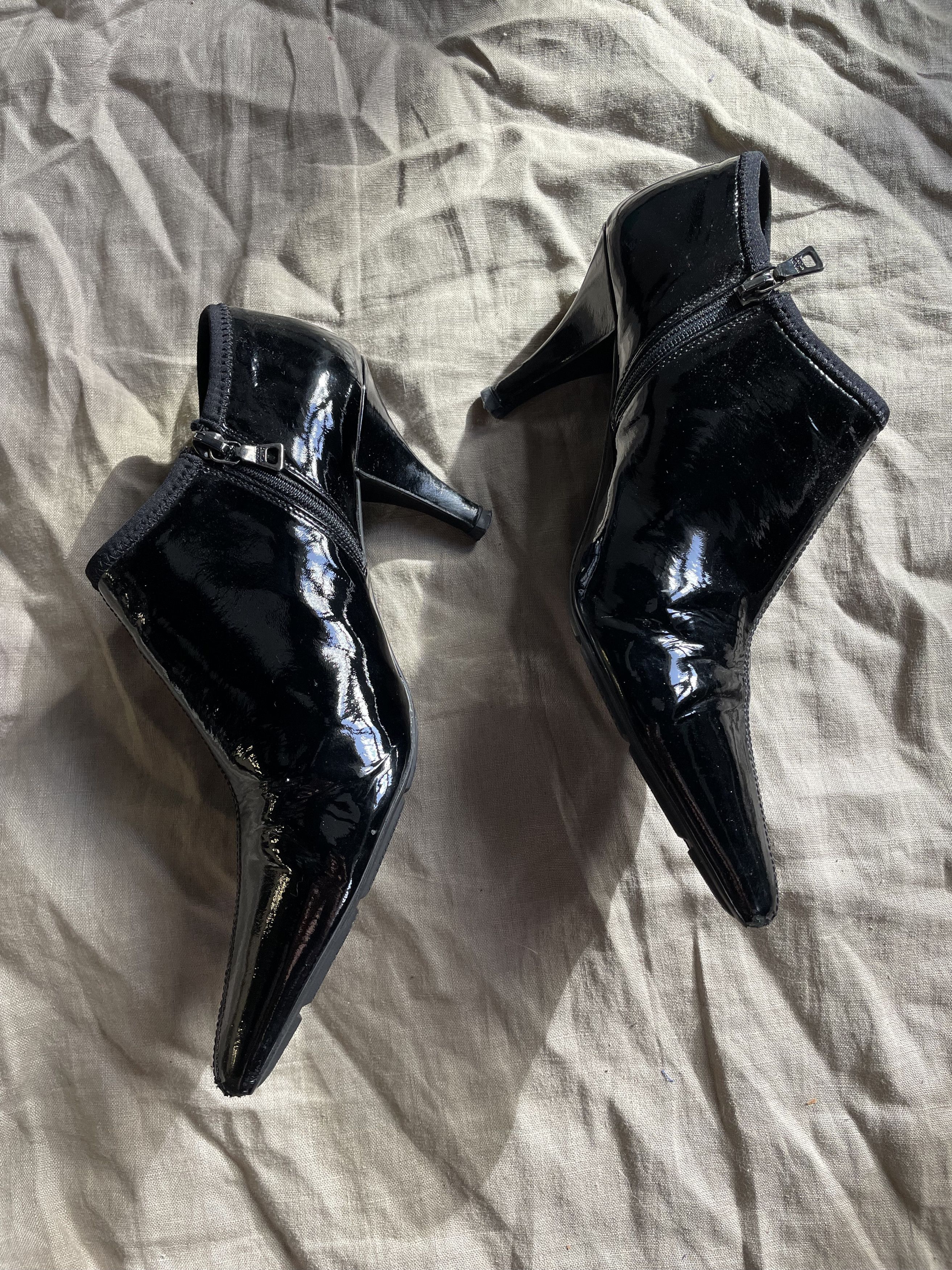 Prada Prada Patent Leather Pointed Toe Heel Low Boots 7807AC Size US 7.5 / IT 37.5 - 6 Thumbnail
