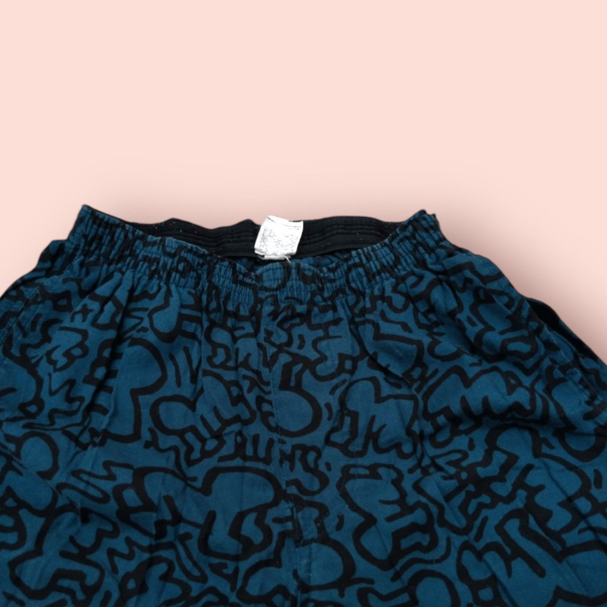 Japanese Brand × Keith Haring × Uniqlo VINTAGE KEITH HARING X UNIQLO FULLPRINT SLEEPWEAR CROP PANTS Size US 30 / EU 46 - 11 Thumbnail