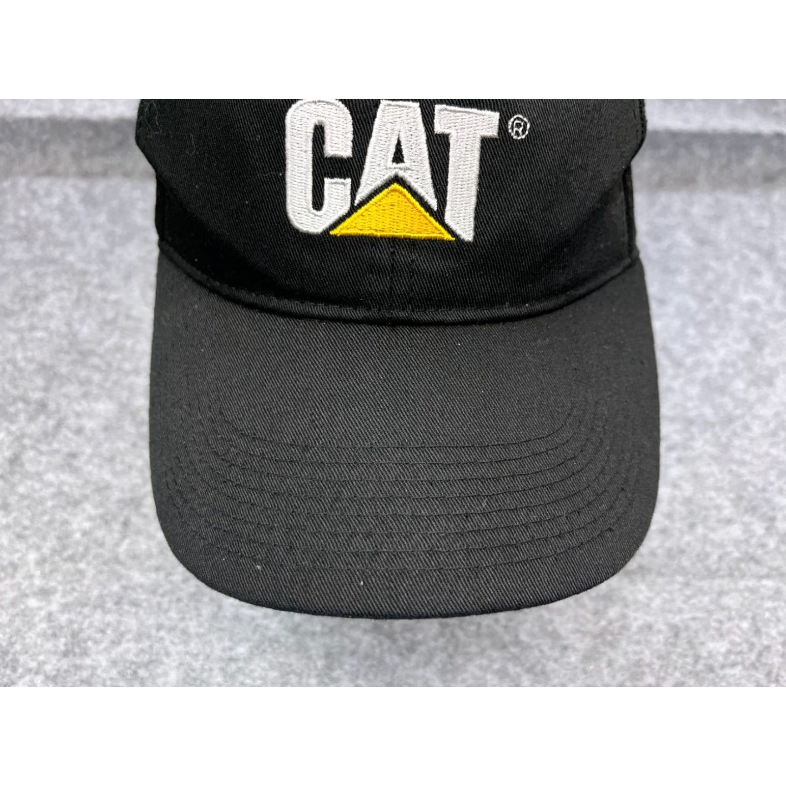 Vintage CAT Hat Cap Strap Back Adult One Size Black Caterpillar Machinery Cotton Poly Hat/Cap Casual Workwear Construction Logo White? Size ONE SIZE - 3 Thumbnail
