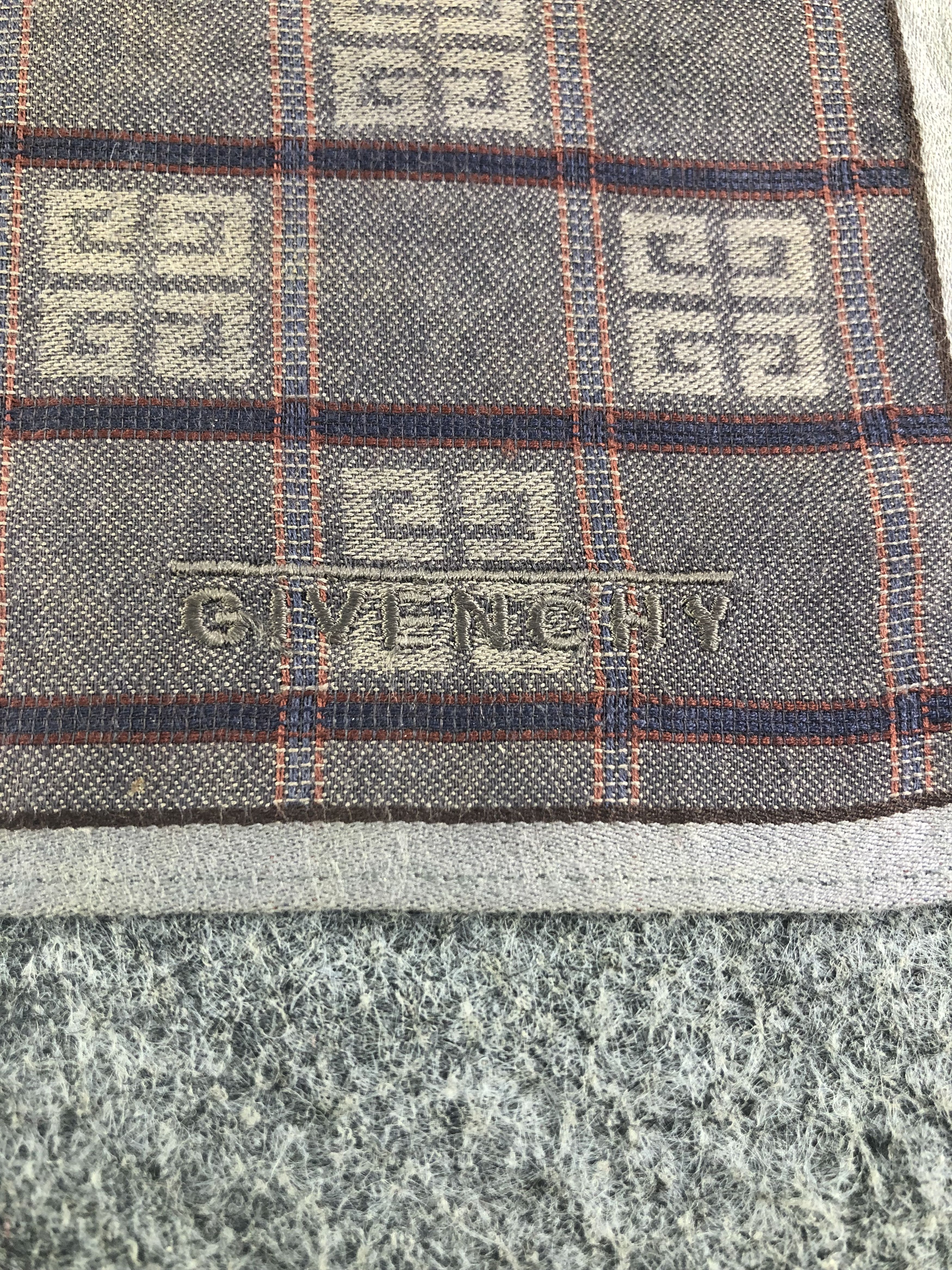Vintage Givenchy Handkerchief / Bandana / Neckerchief Size ONE SIZE - 5 Thumbnail