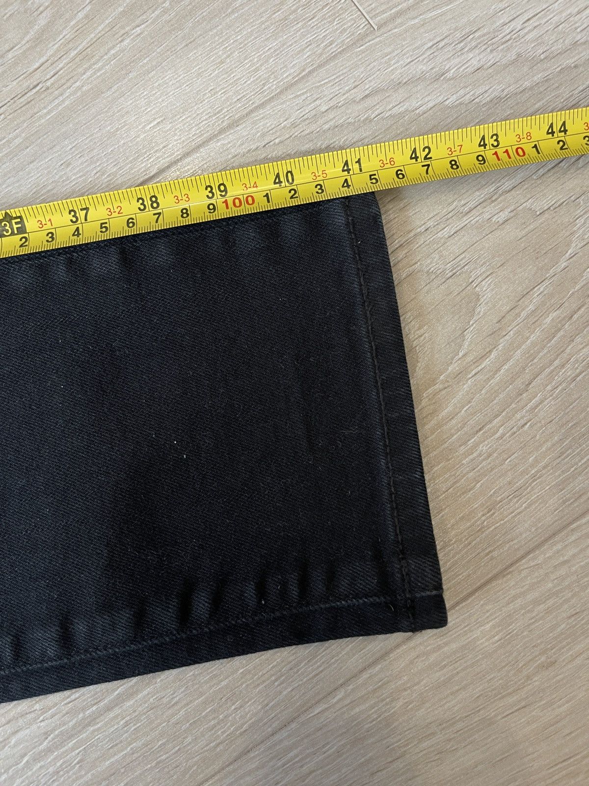 Designer × Uniqlo Uniqlo black men’s jeans denim 29 Size US 29 - 11 Thumbnail