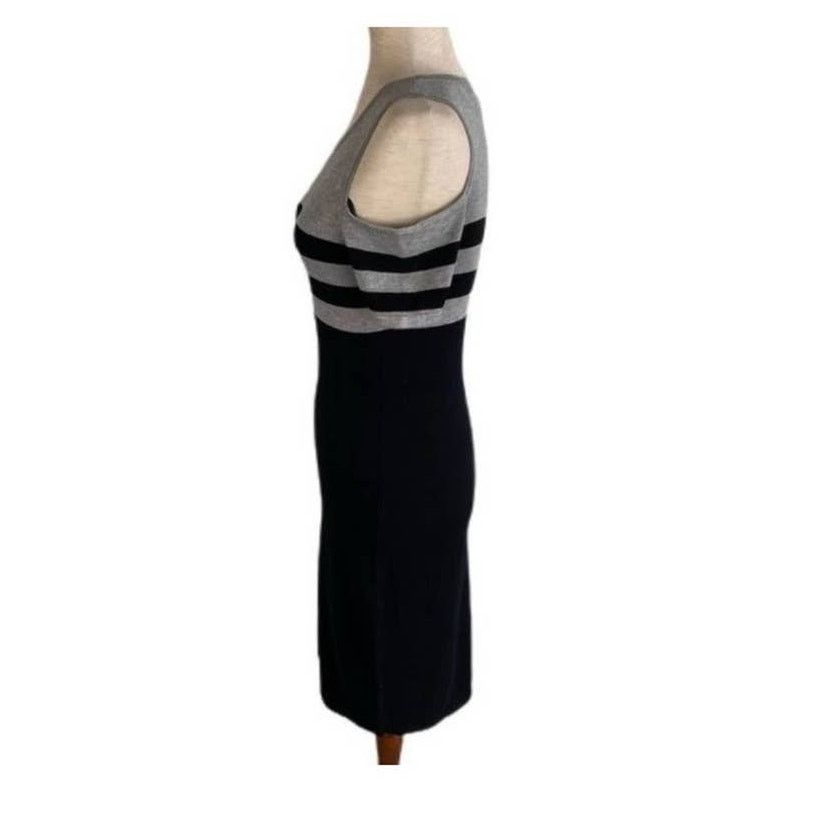 Marc by Marc Jacobs Carmen Marc Valvo knit cold shoulder knit dress size XS Size XS / US 0-2 / IT 36-38 - 8 Thumbnail