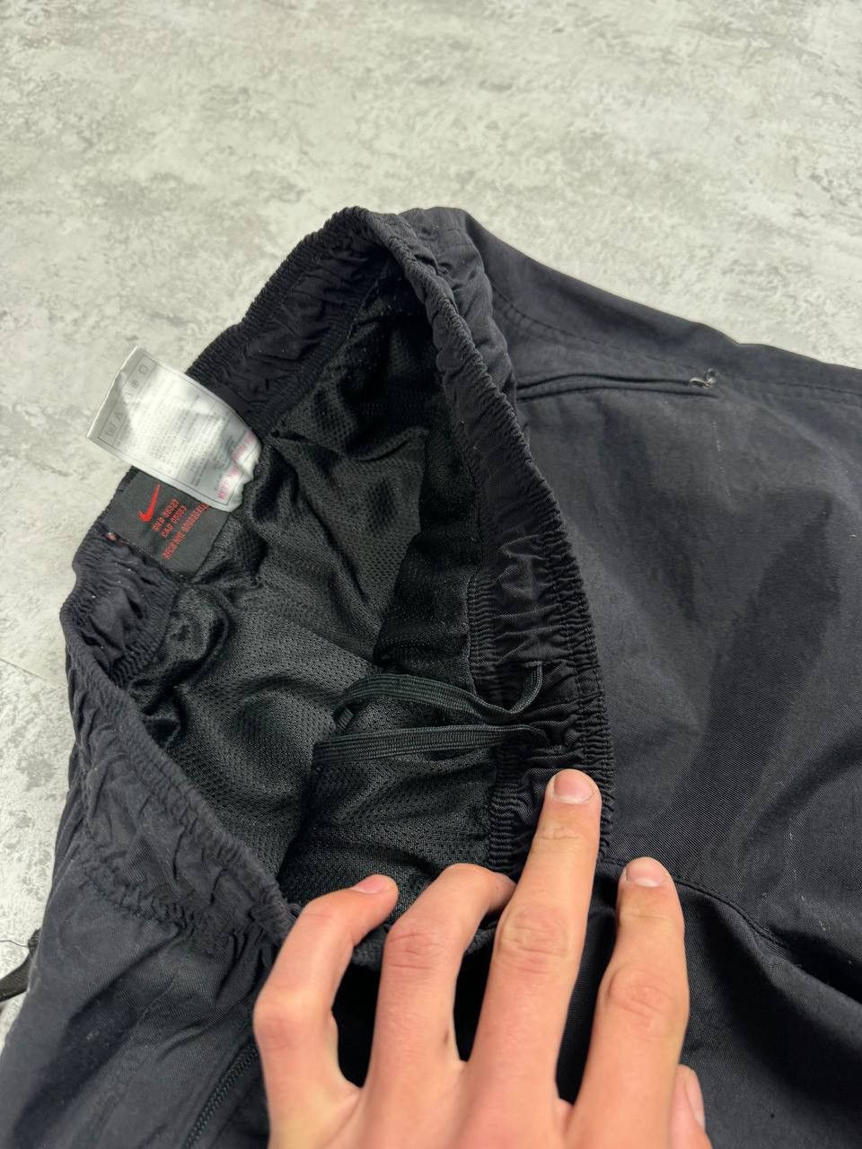 Nike Vintage Nike Y2K Black Sportswear Track Pants Size S Size US 31 - 11 Thumbnail