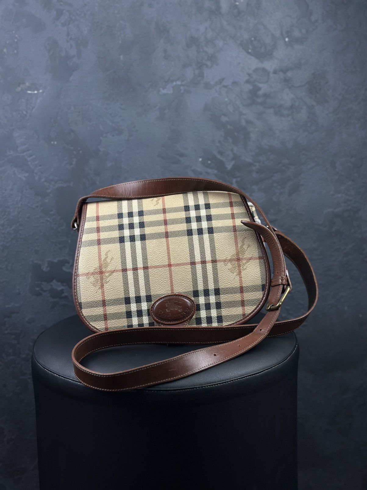 Burberry × Vintage Burberrys Nova Check Shoulder Bag Leather Beige Size ONE SIZE - 4 Thumbnail