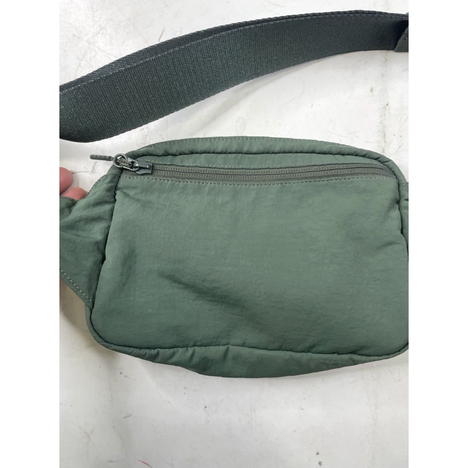 Lululemon Lululemon Everywhere Belt Bag Tidewater Teal Waist Pack Fanny Bag Women's Tidewater Teal Adjustable Strap Vintage No N/A Size ONE SIZE - 3 Thumbnail