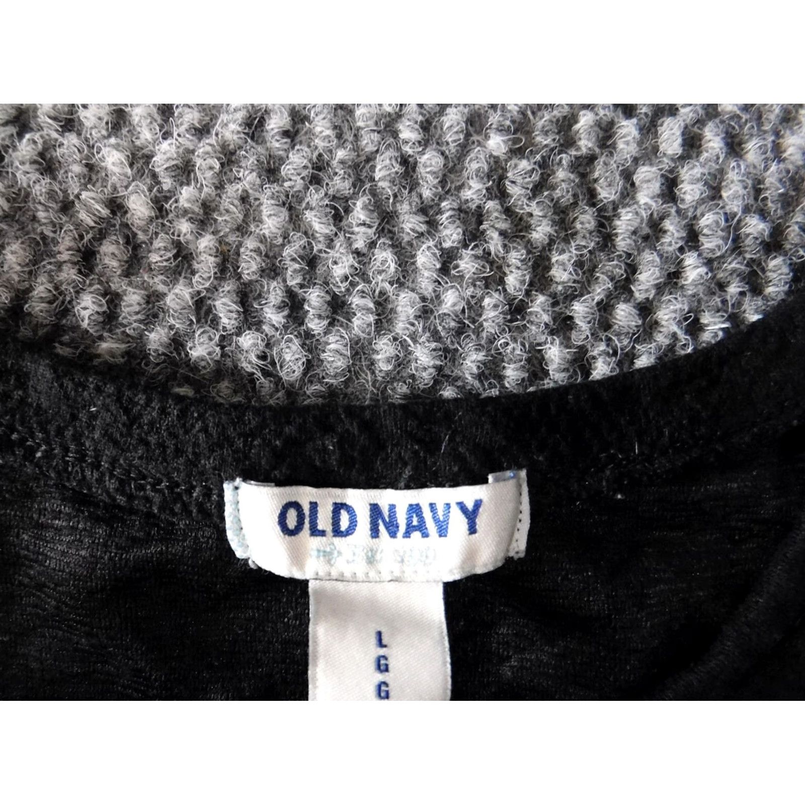 Old Navy Old Navy Blouse Womens L Black Floral Sleeveless V-Neck Pullover Stretch Casual Regular Fit Size L / US 10 / IT 46 - 5 Thumbnail