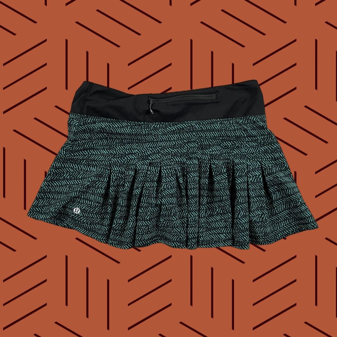 Lululemon LULULEMON Skort Women 4 Circuit Breaker Green Black Mini Tennis Golf Skort Size ONE SIZE - 1 Thumbnail