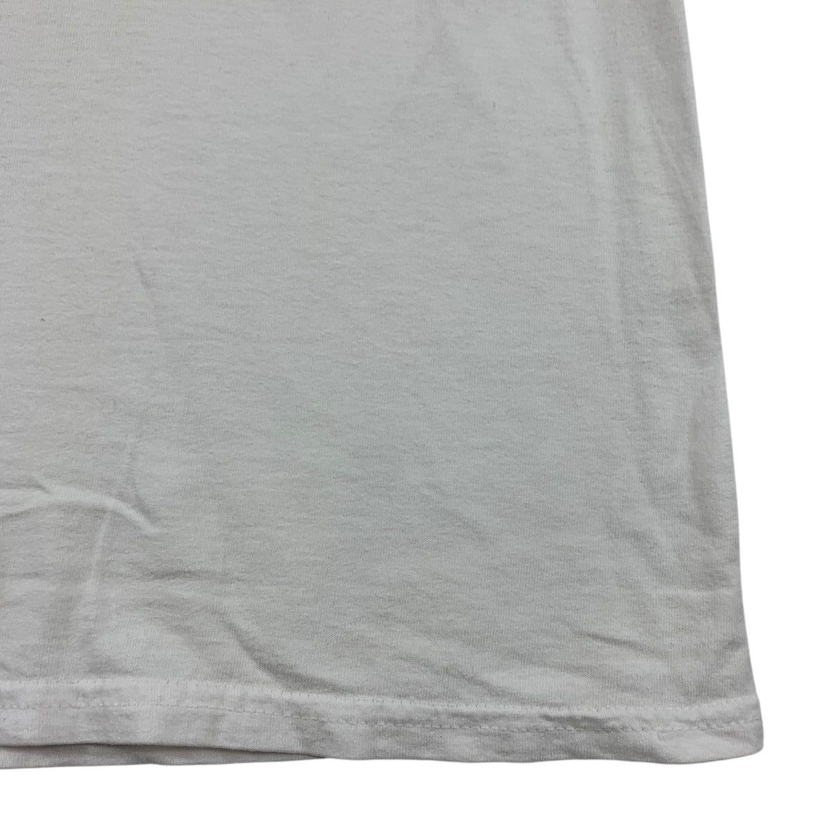 Other Vintage WORLD INDUSTRIES spellout tee Size US L / EU 52-54 / 3 - 8 Thumbnail
