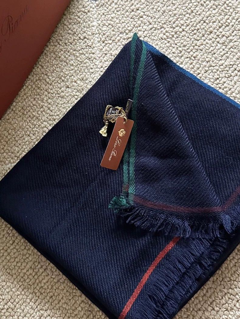 Loro Piana Loro Piana Cashmere Scarf Wrap - dmc Size ONE SIZE - 1 Thumbnail