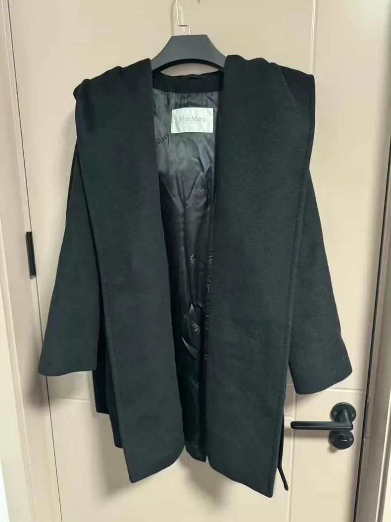 Max Mara Black hooded belt cashmere coat jacket