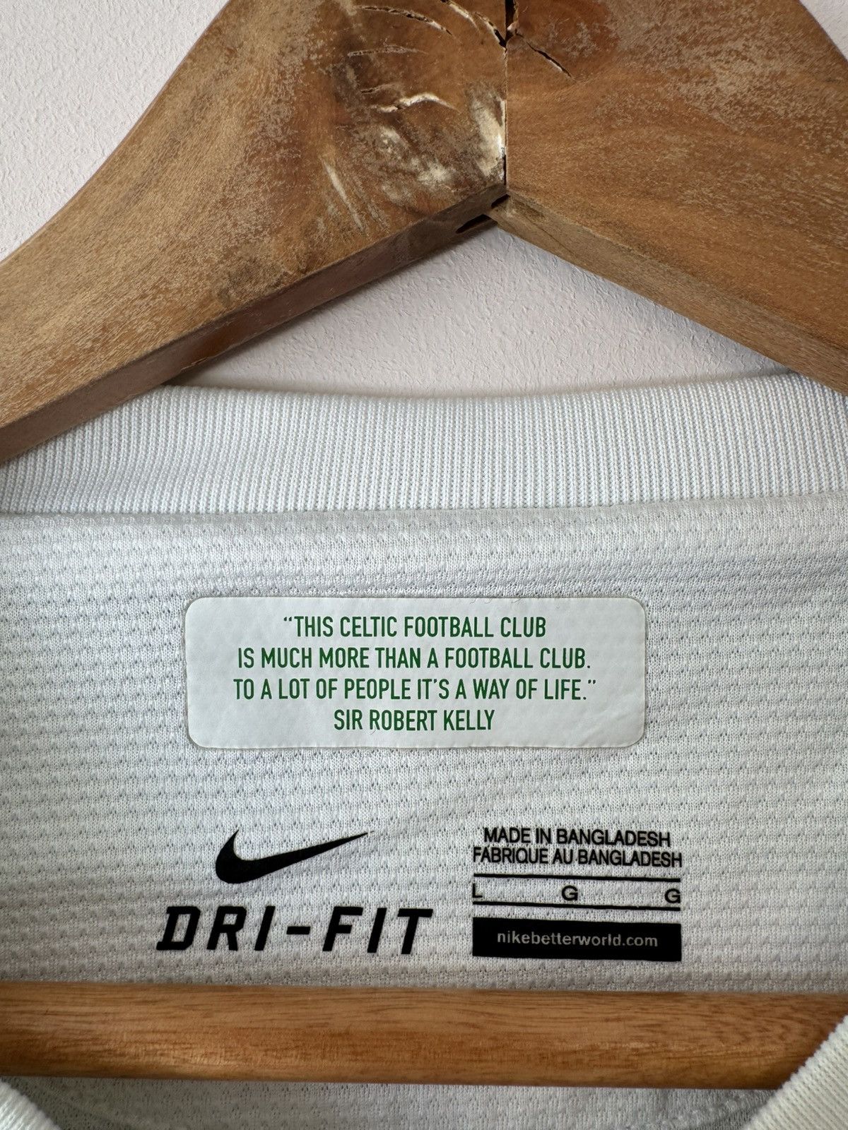Nike Johansen #25 Celtic 2013-2014 Home Soccer Longsleeve Jersey Size US L / EU 52-54 / 3 - 23 Thumbnail