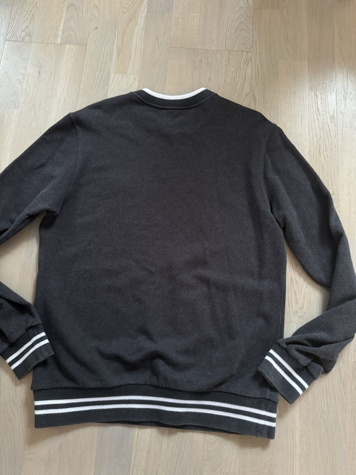 Dolce & Gabbana DOLCE AND GABBANA sweatshirt SEE FOTOS FOR TAPE MEASUREMENT Size US L / EU 52-54 / 3 - 11 Thumbnail