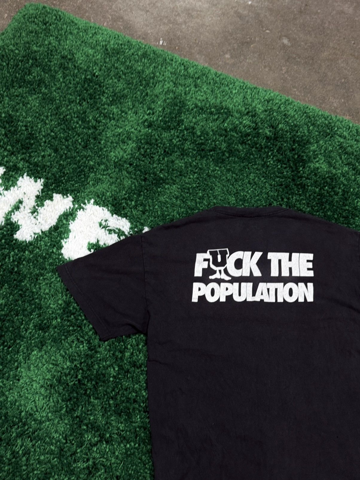 Fuck The Population × Undefeated Fuck The Population x Undefeated Logo Tee Black XL Size US XL / EU 56 / 4 - 2 Thumbnail