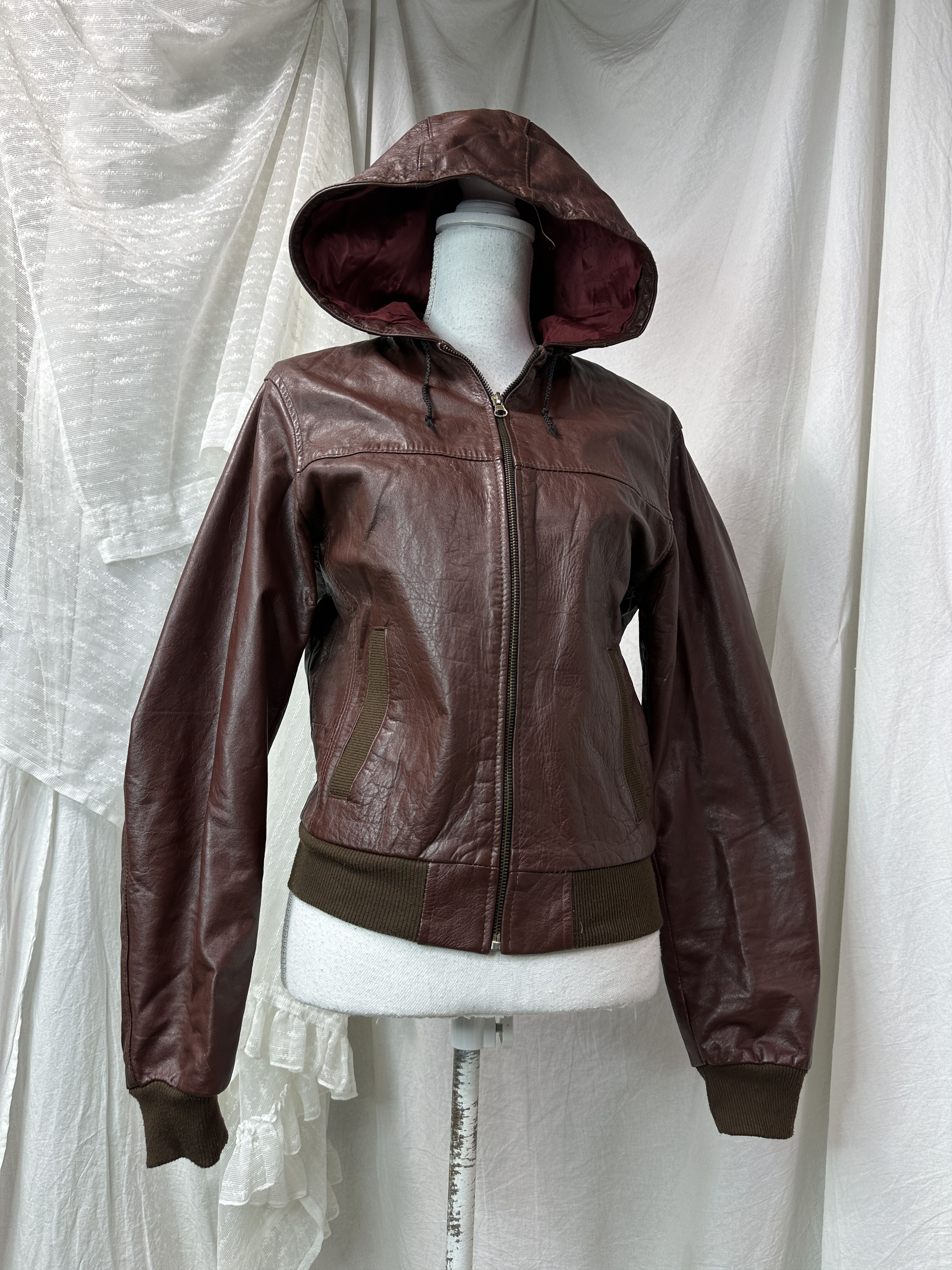 Vintage Vintage Leather Biker Grunge Burgundy Hooded Jacket 90s Size M / US 6-8 / IT 42-44 - 1 Thumbnail