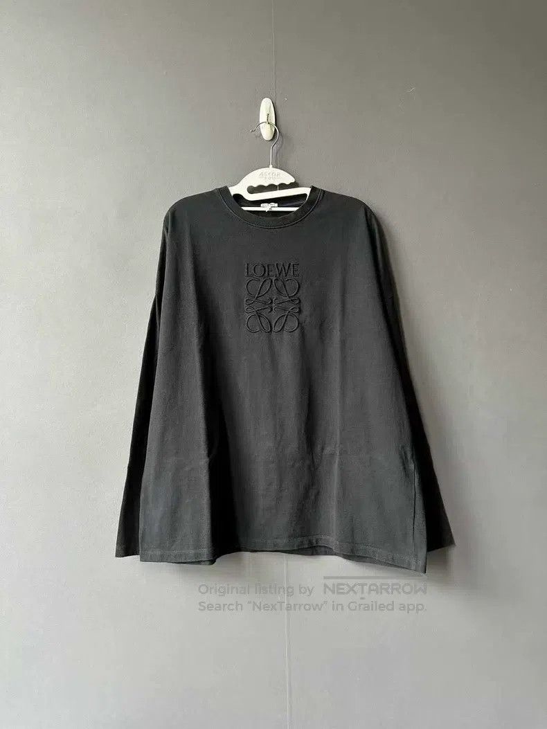 Loewe Loewe Embroidered logo long sleeve Size M / US 6-8 / IT 42-44 - 1 Thumbnail