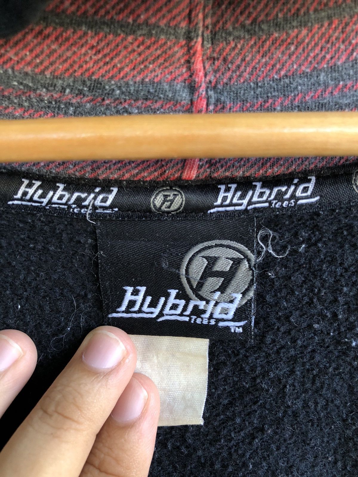 Japanese Brand Vintage Hybrid tees hoodie Size US L / EU 52-54 / 3 - 7 Thumbnail