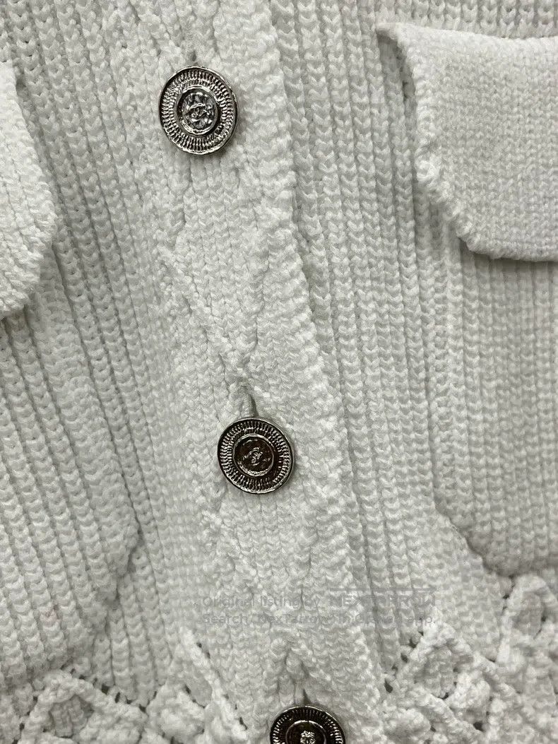 Chanel Chanel 25P white knitted cardigan coat Size XS / US 0-2 / IT 36-38 - 2 Thumbnail