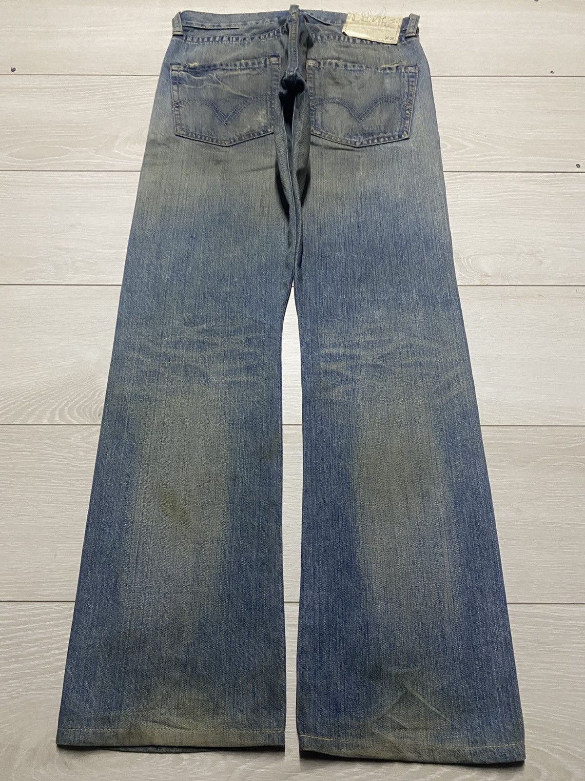Levi's Vintage Levis Grunge Style Distressed Repair Loose Jeans Size US 32 / EU 48 - 2 Thumbnail