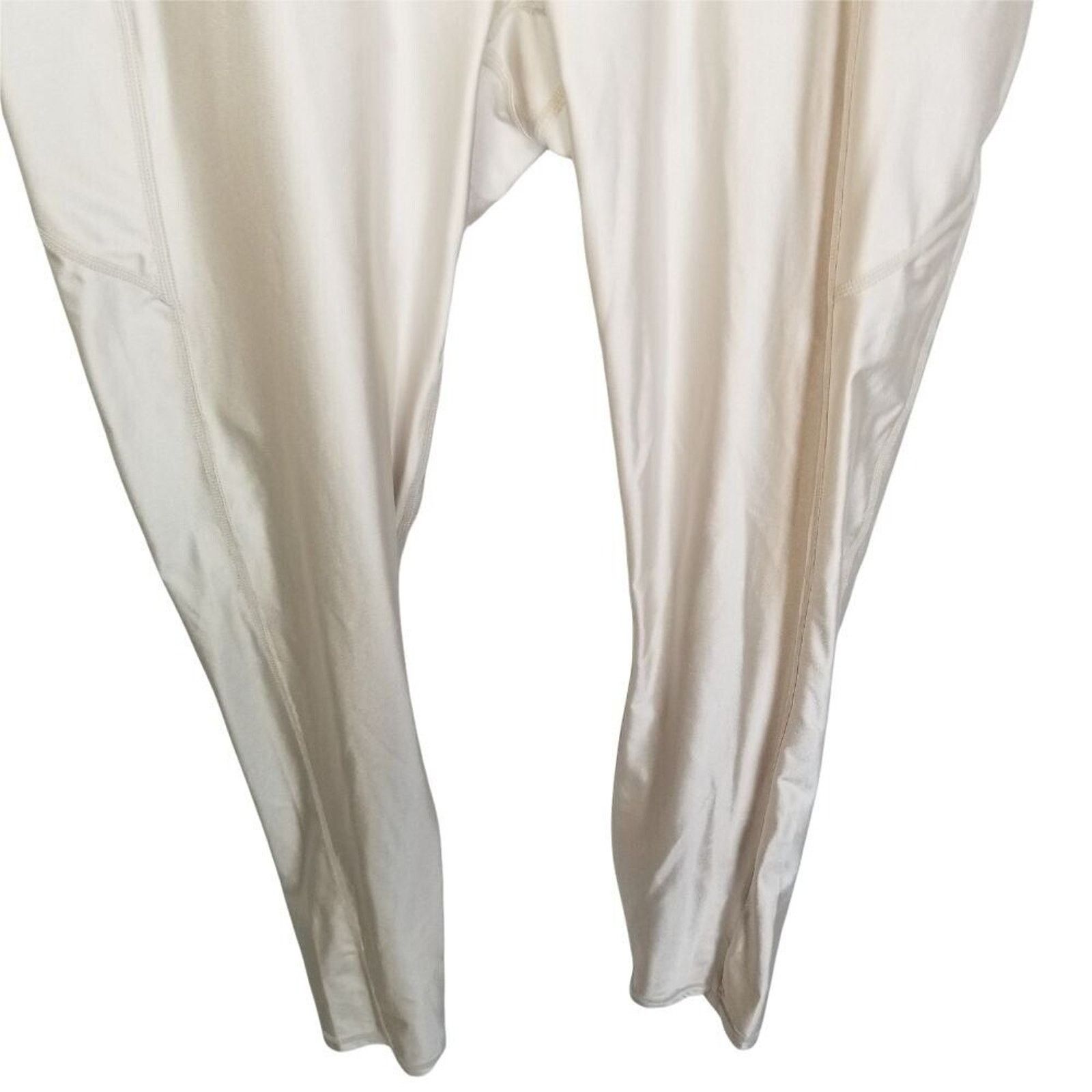Fabletics Fabletics Womens Oasis Crop Leggings High Waist Shiny Size M Size 29" - 4 Thumbnail