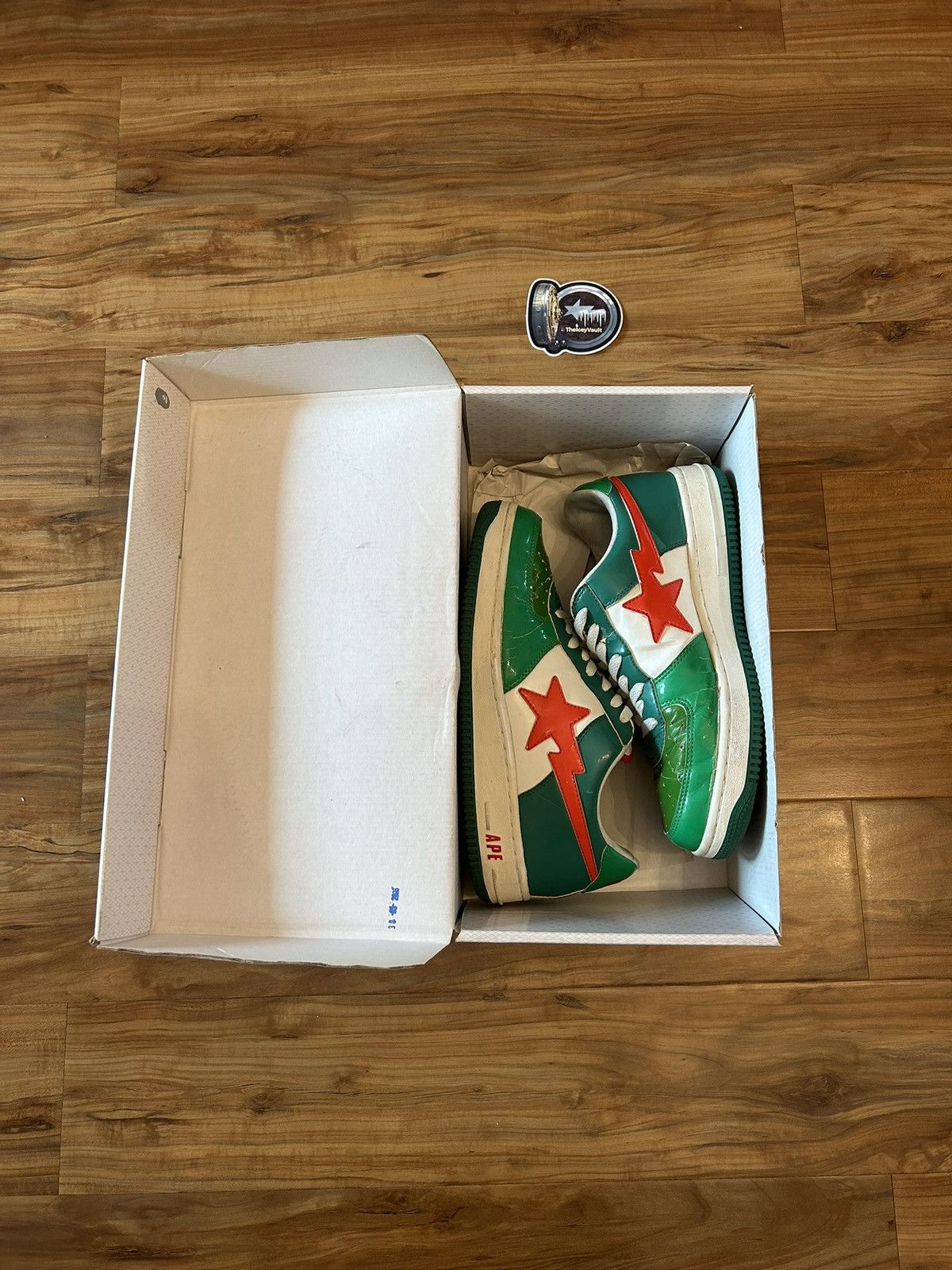 Bape OG Bape Heineken Bapestas Size US 10 / EU 43 - 14 Thumbnail