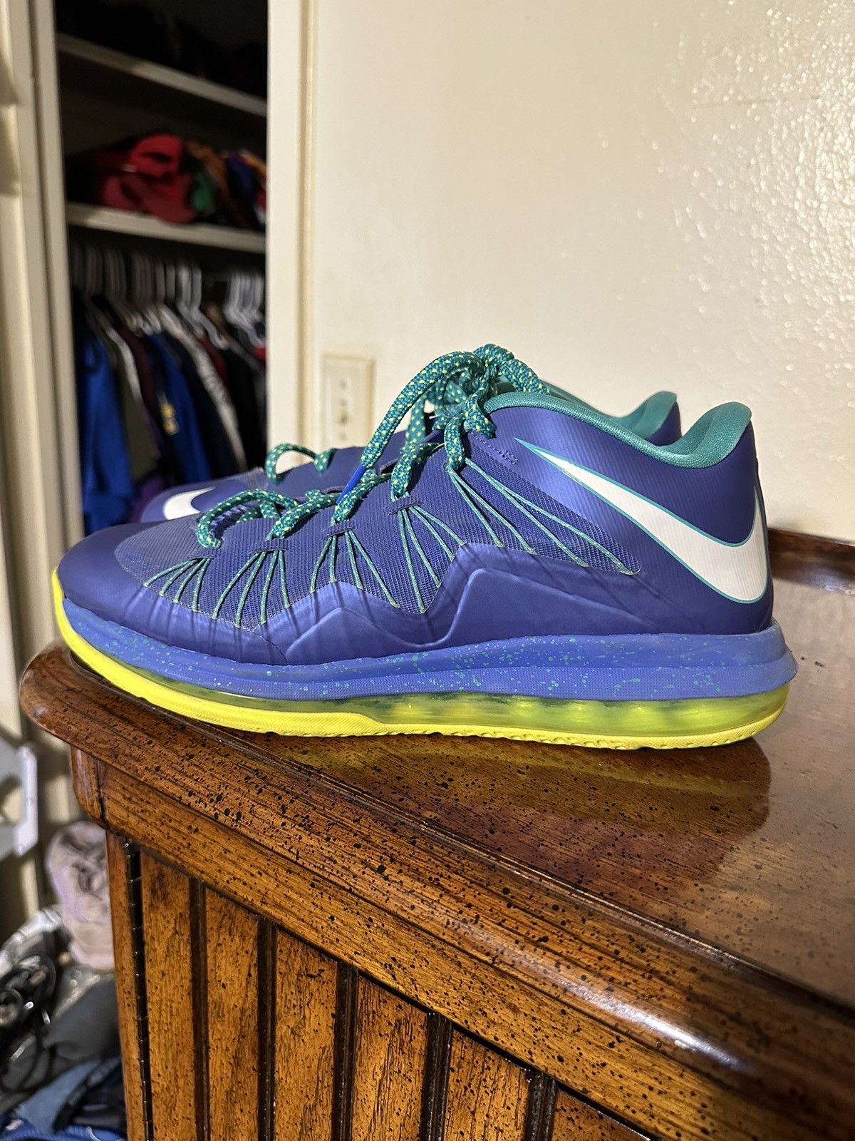 Nike × Vintage Vintage Nike Lebron X low “sprite” 2013 size 9.5 Size US 9.5 / EU 42-43 - 4 Thumbnail
