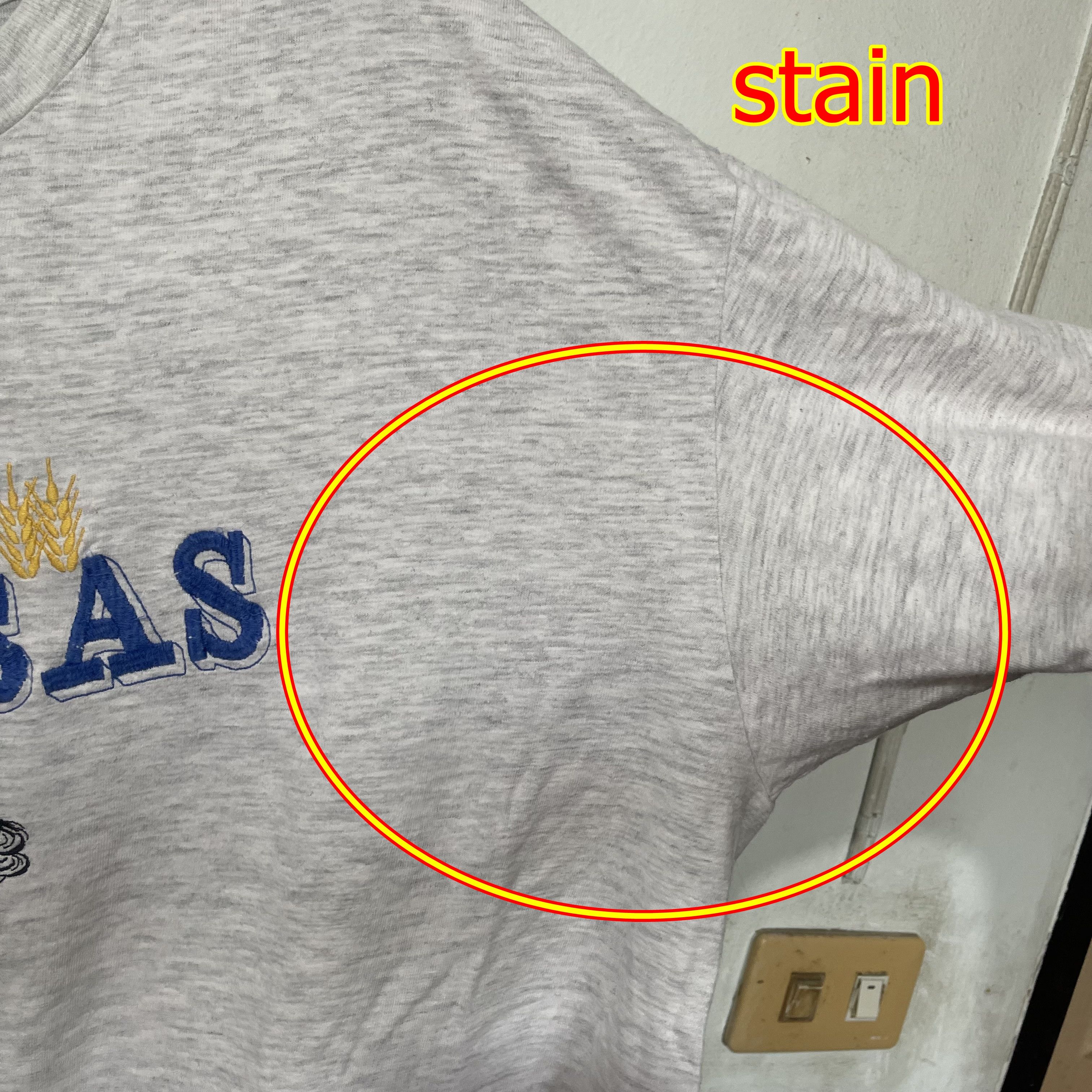 Vintage Vintage 90s Kansas T-Shirt Size US XL / EU 56 / 4 - 8 Thumbnail