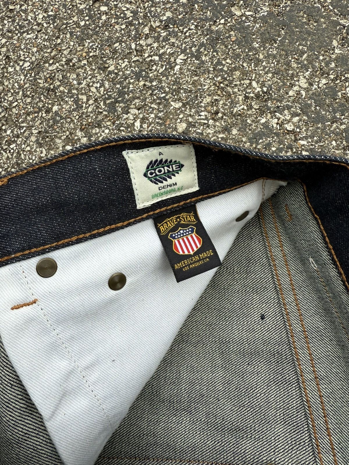 Brave Star Selvage Brave Star Selvage Deadstock 14 oz Cone Mills Denim Size US 31 - 3 Thumbnail