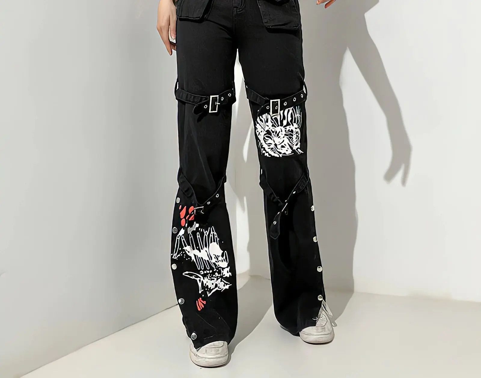 image of Metal Buckle Fashion Vintage Straight Flared Pants in Black, Men's (Size 29)