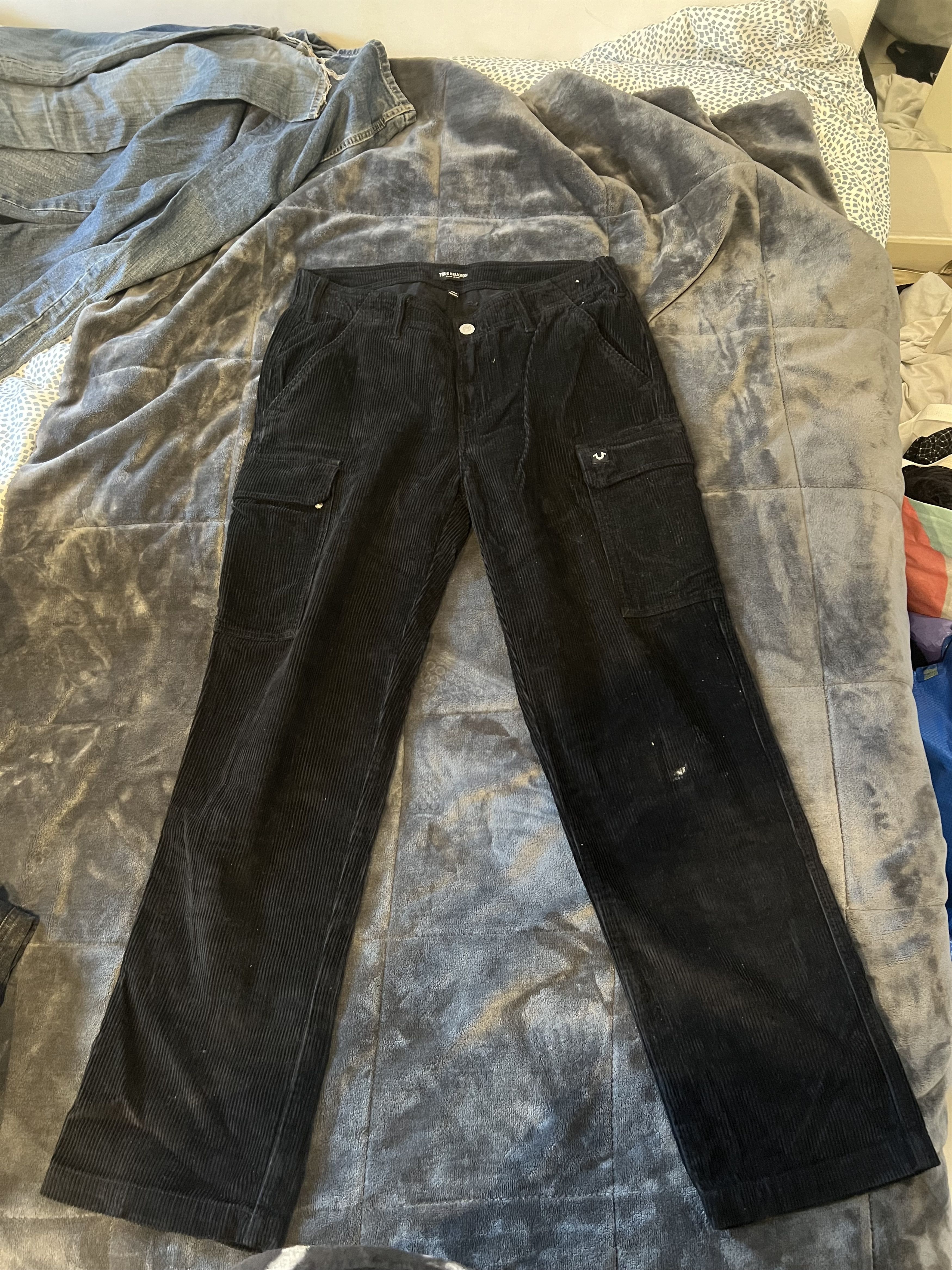 True Religion true religion black corduroy pants Size US 32 / EU 48 - 1 Thumbnail