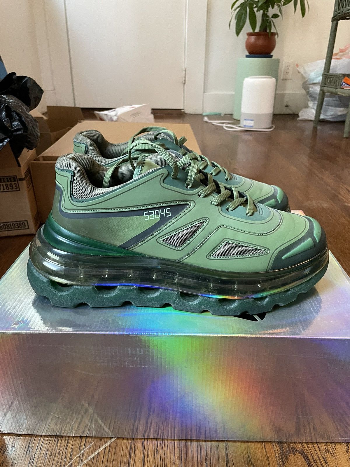 Rare SHOES 53045 Bump'Air Sneakers