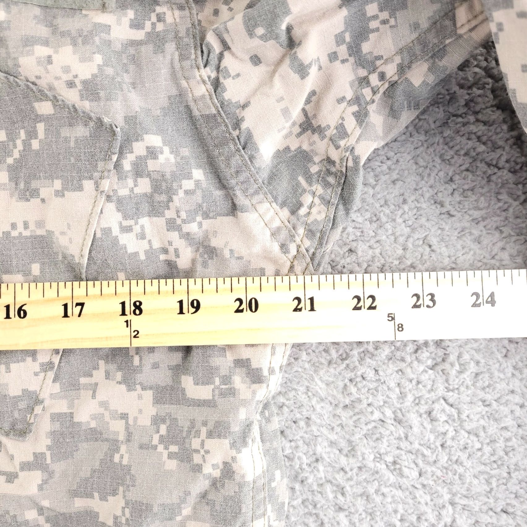 Vintage VINTAGE Military Coat Mens Small Long Full Zip Camo NSN 8415-01-573-6720 ACU Size US S / EU 44-46 / 1 - 6 Thumbnail