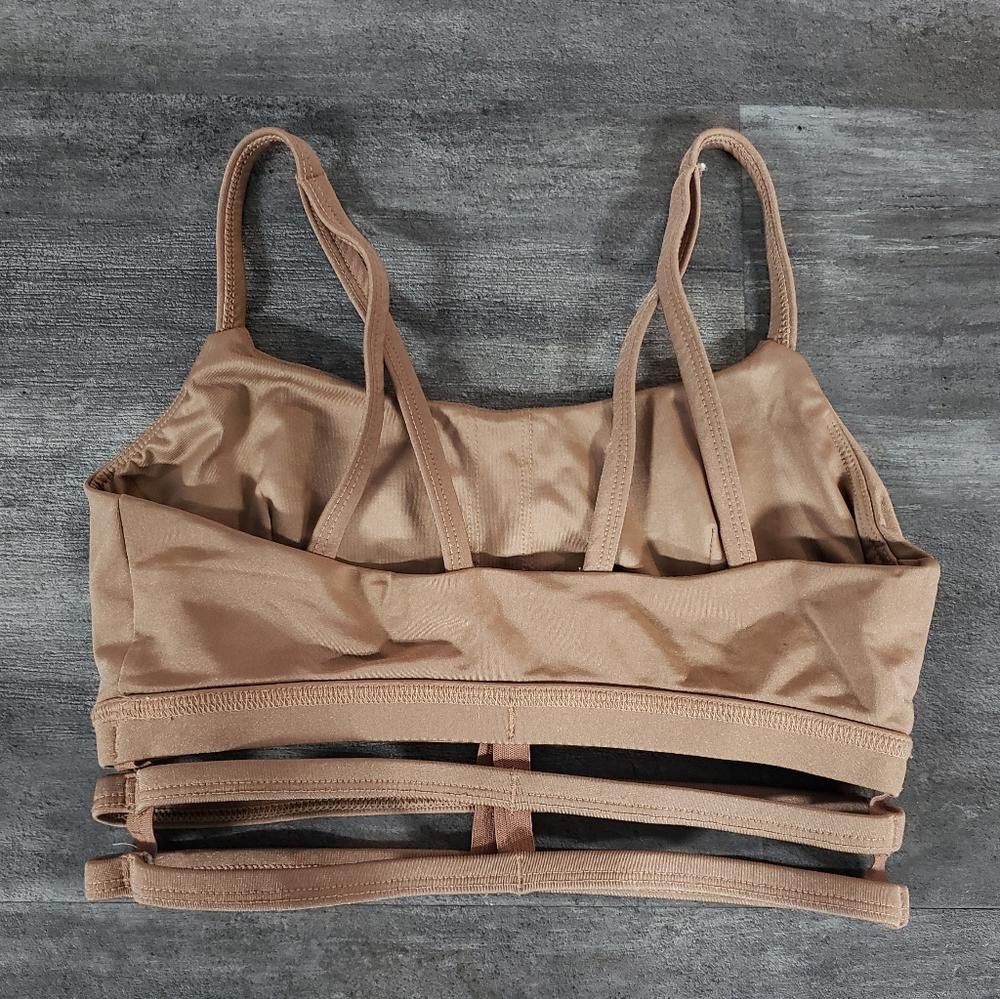 Forever 21 Nude Metallic F21 Strapped Sport Bra Size ONE SIZE - 2 Thumbnail