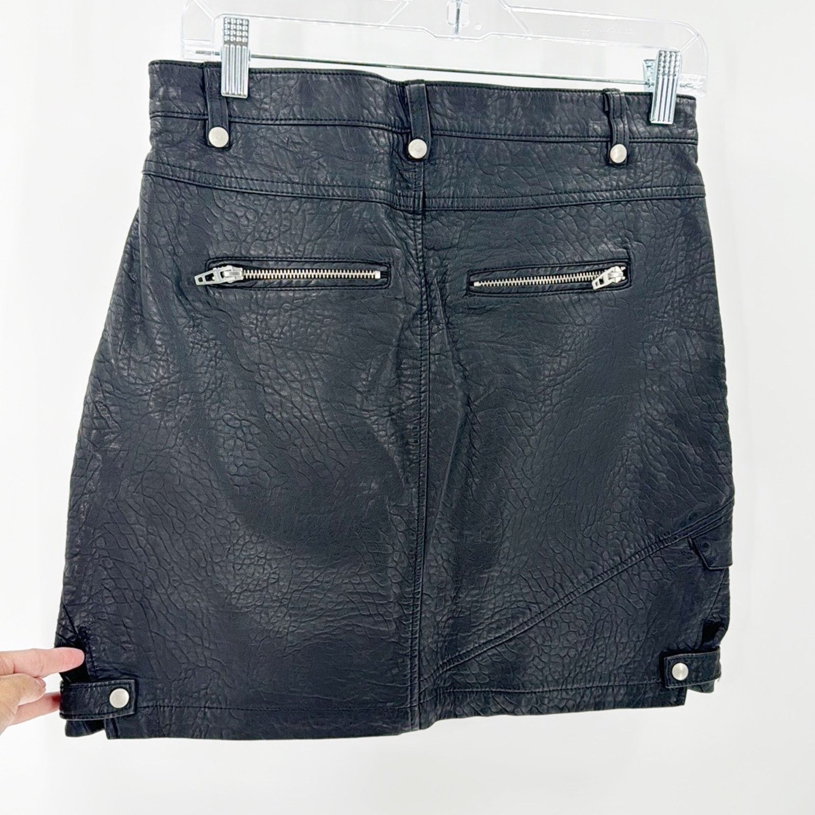 BLANKNYC BlankNYC FAUX LEATHER zipper accents rocker date night sz 27 Size 27" / US 4 / IT 40 - 2 Thumbnail