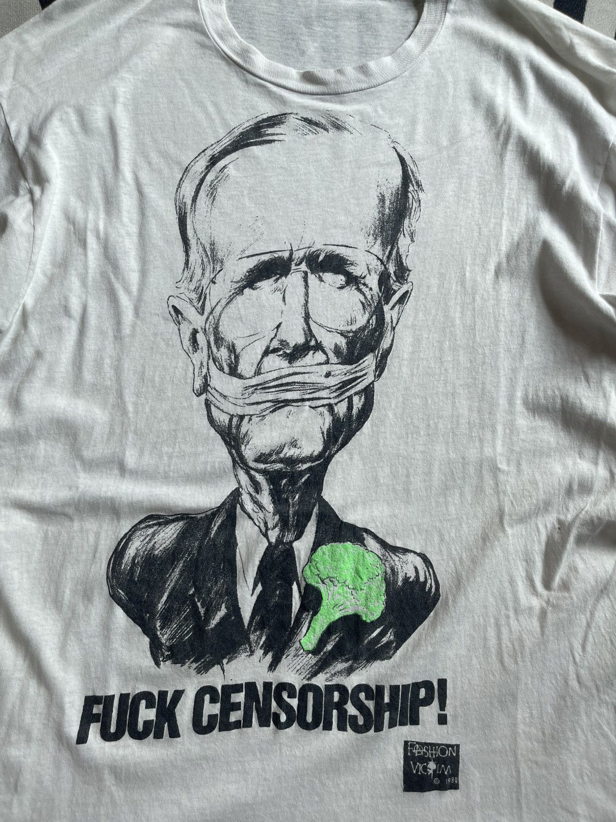 Fashion Victim RARE 1990 Fashion Victim "Fuck Censorship" George H.W. Bush Size US L / EU 52-54 / 3 - 3 Thumbnail