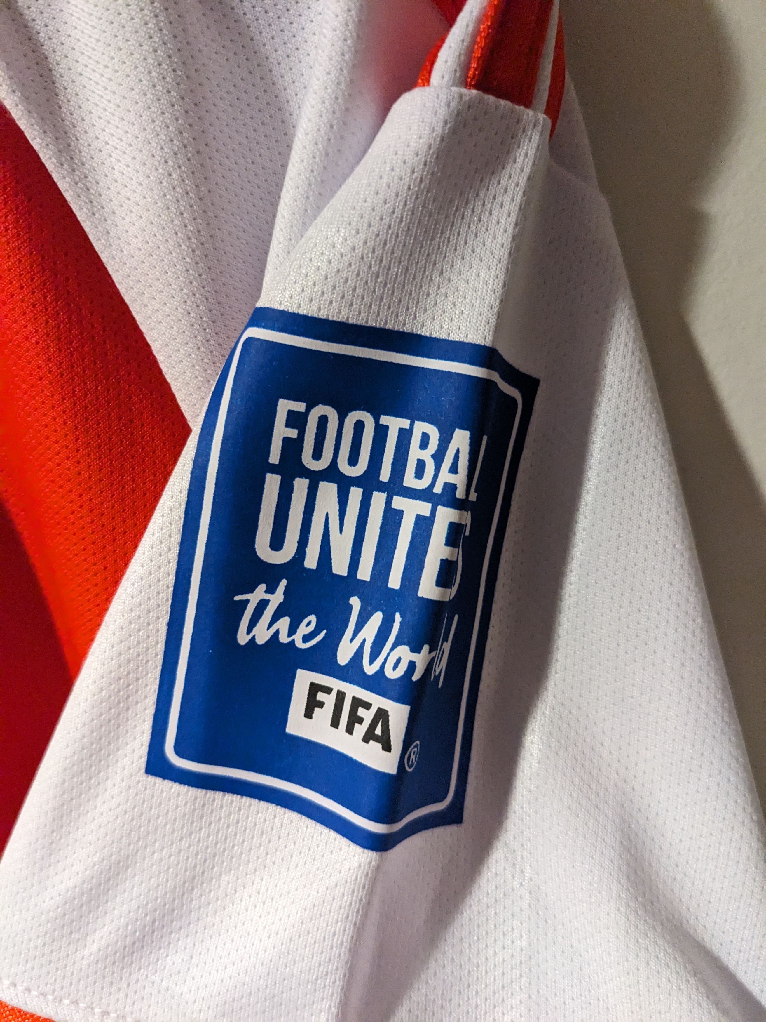 Vintage Adidas George #9 FPF Peru Home Red White Medium Jersey Size US M / EU 48-50 / 2 - 7 Thumbnail