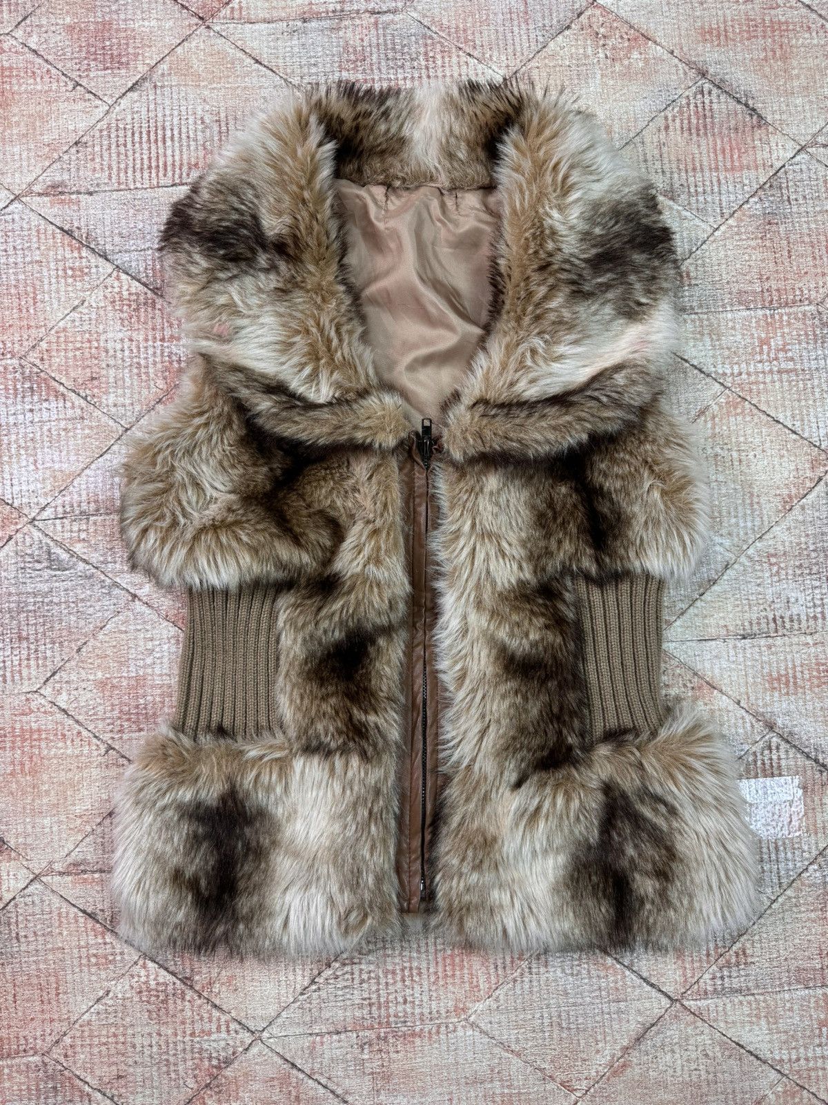 Vintage Vintage Faux Fur Vest Avant Garde Y2K Glamour Coquette style Size L / US 10 / IT 46 - 10 Thumbnail