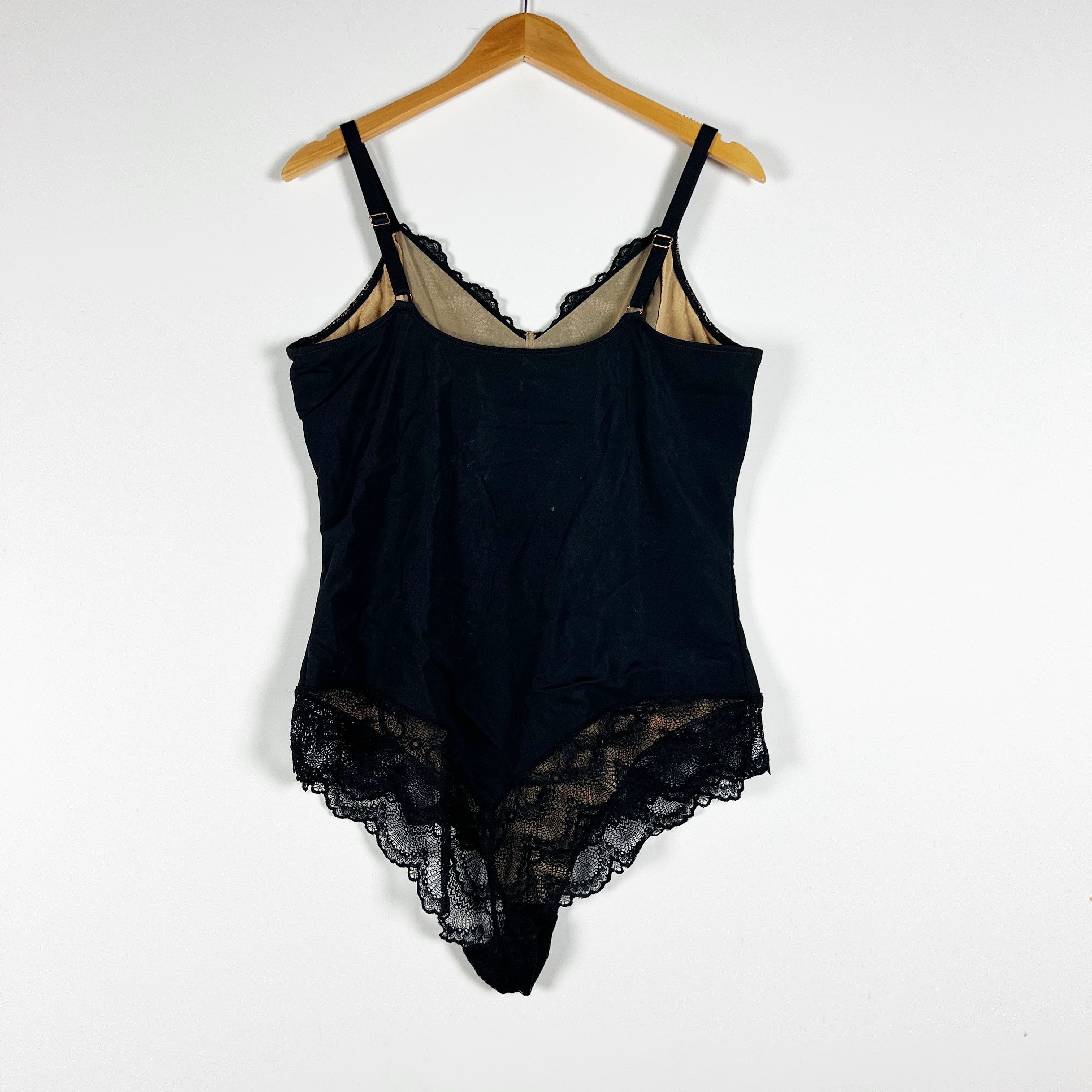Other Pinsy Sculpting Shaping Lace One Piece Size XXL / US 16-18 / IT 52-54 - 3 Thumbnail